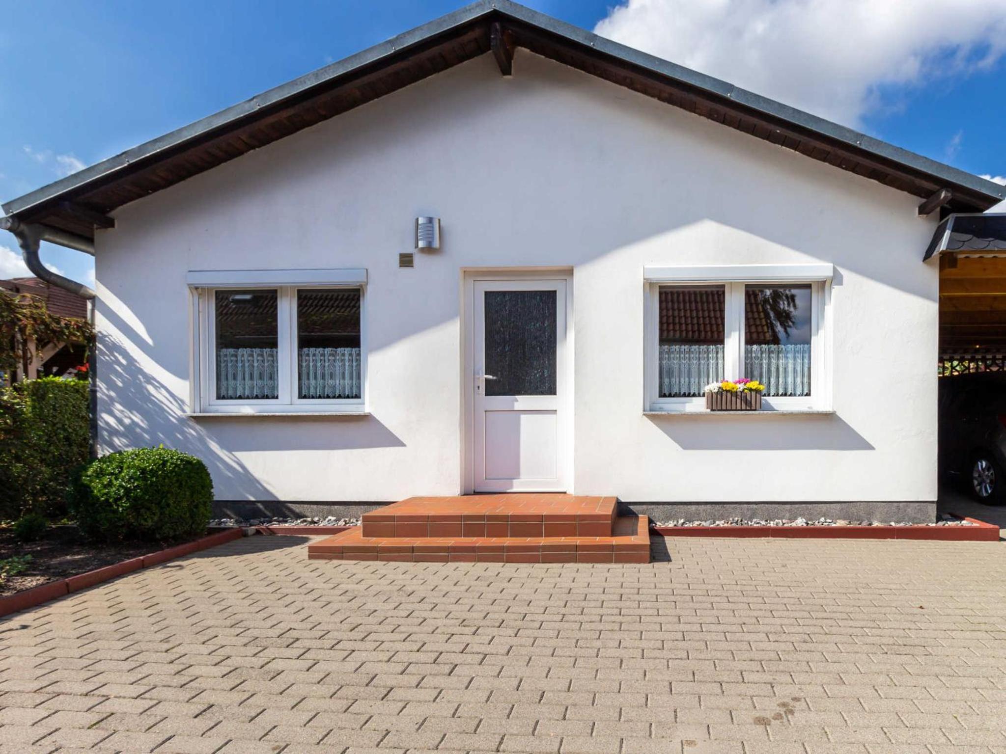 One-Bedroom House photo 3