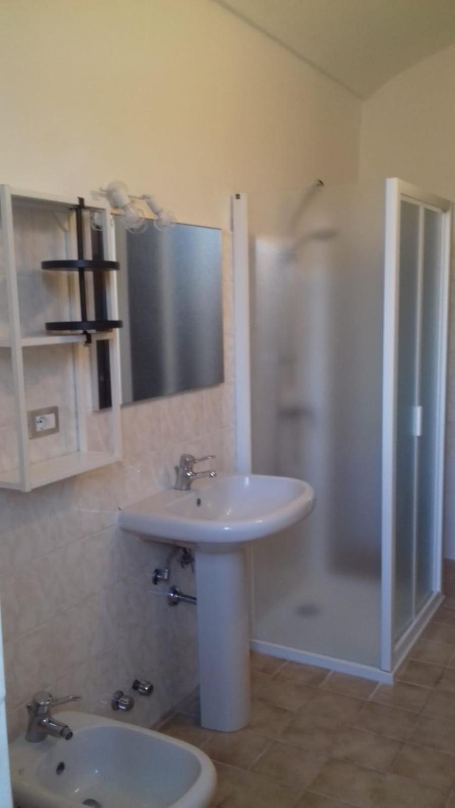 Double or Twin Room - Photo 3
