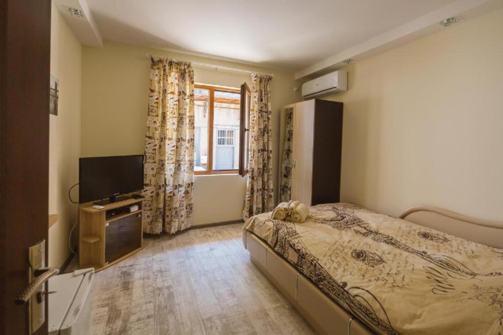 Small Double Room photo 3