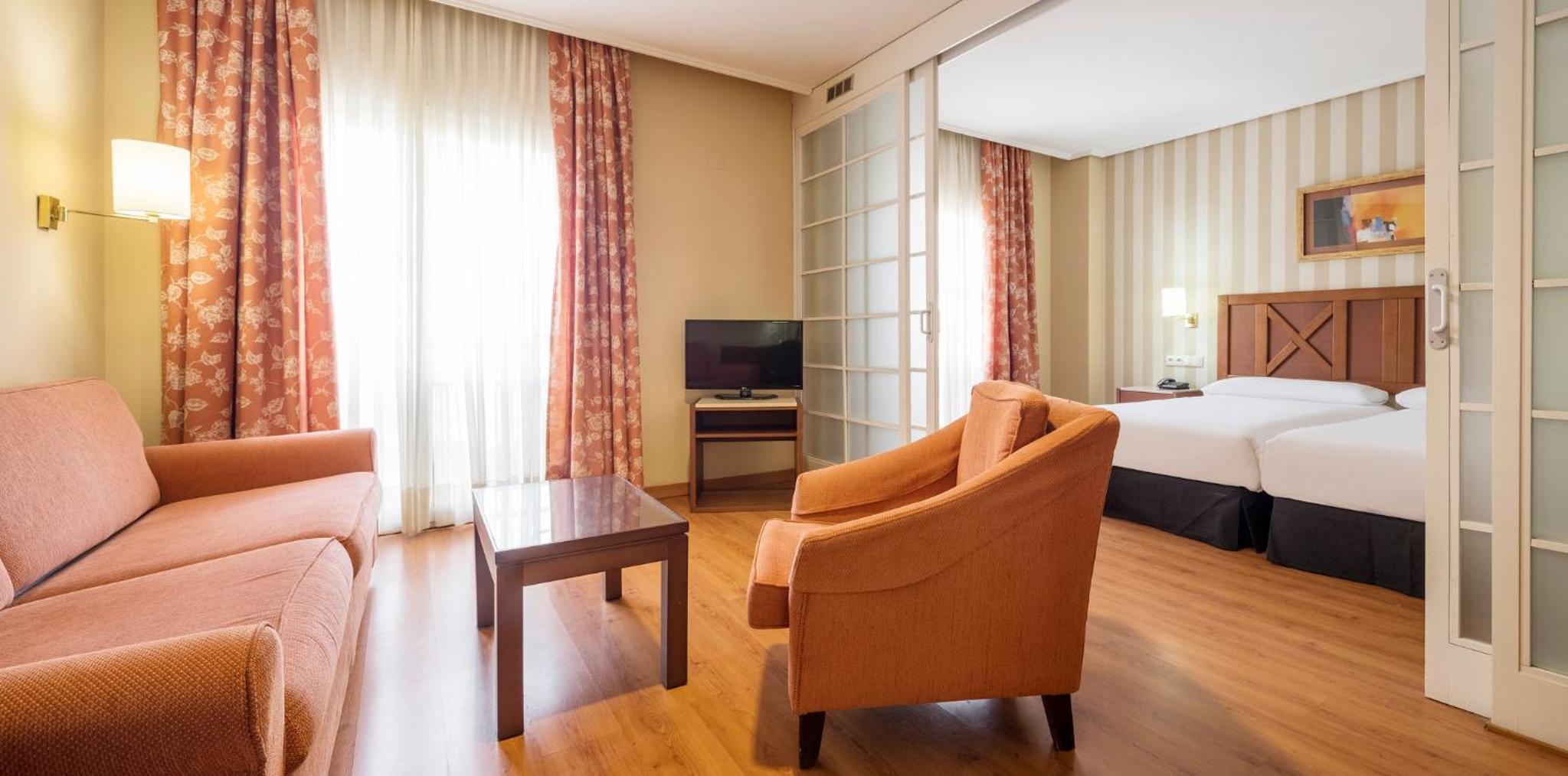 Junior Suite - Photo 1