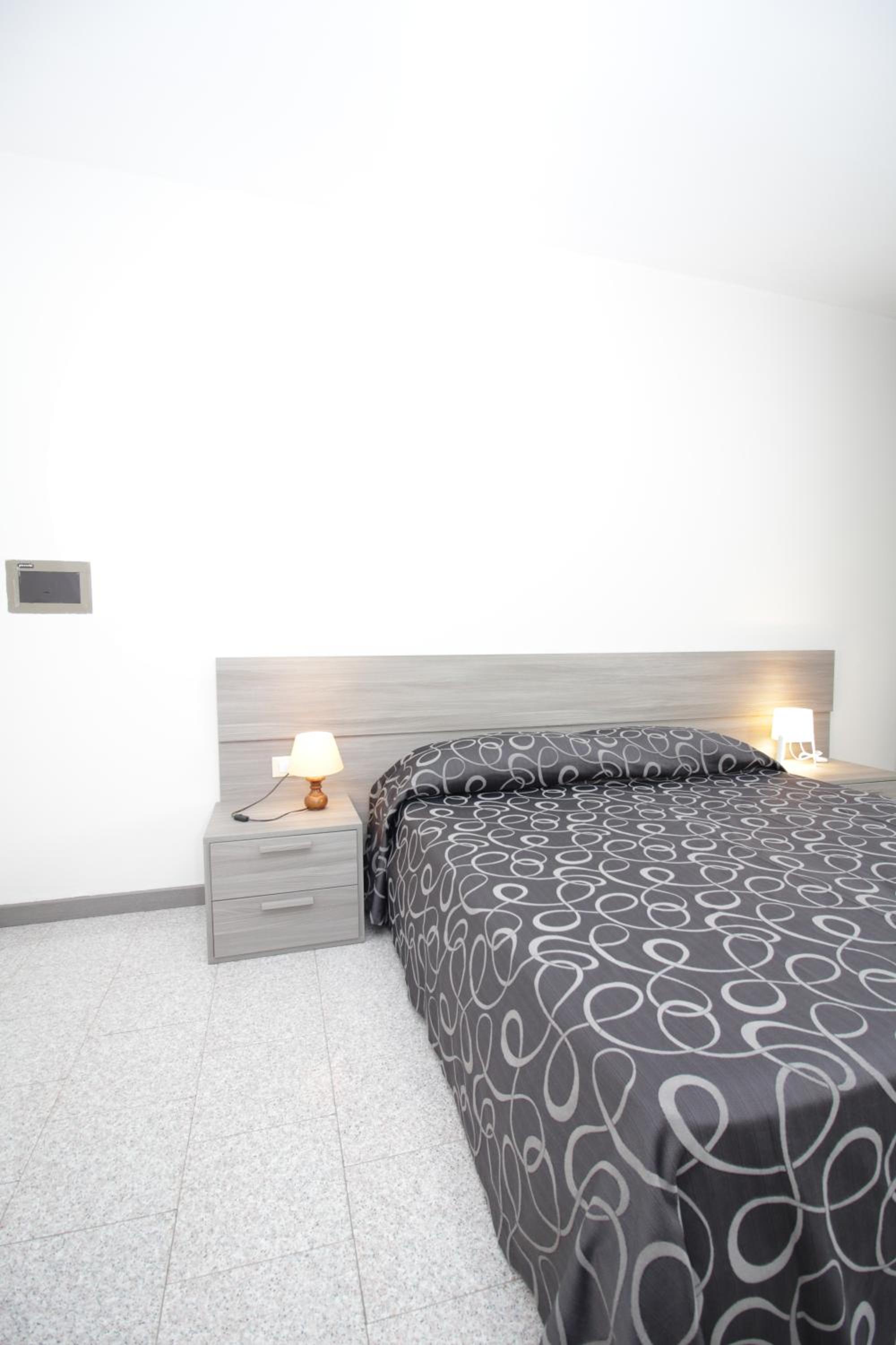 Triple Room - Photo 1