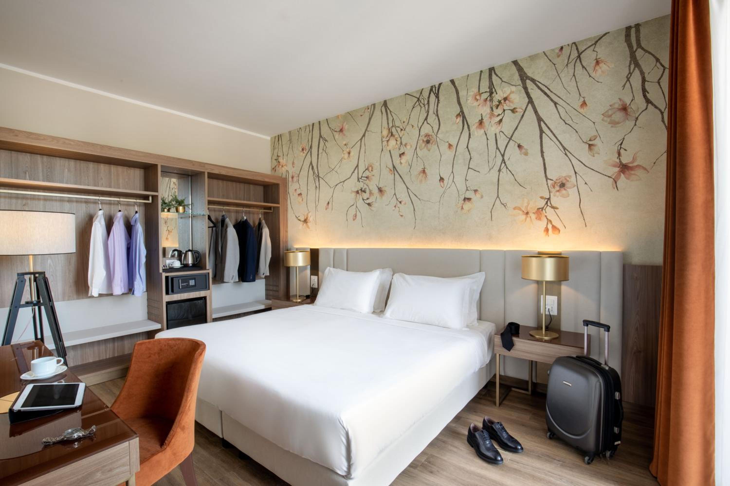 Double or Twin Room with Balcony