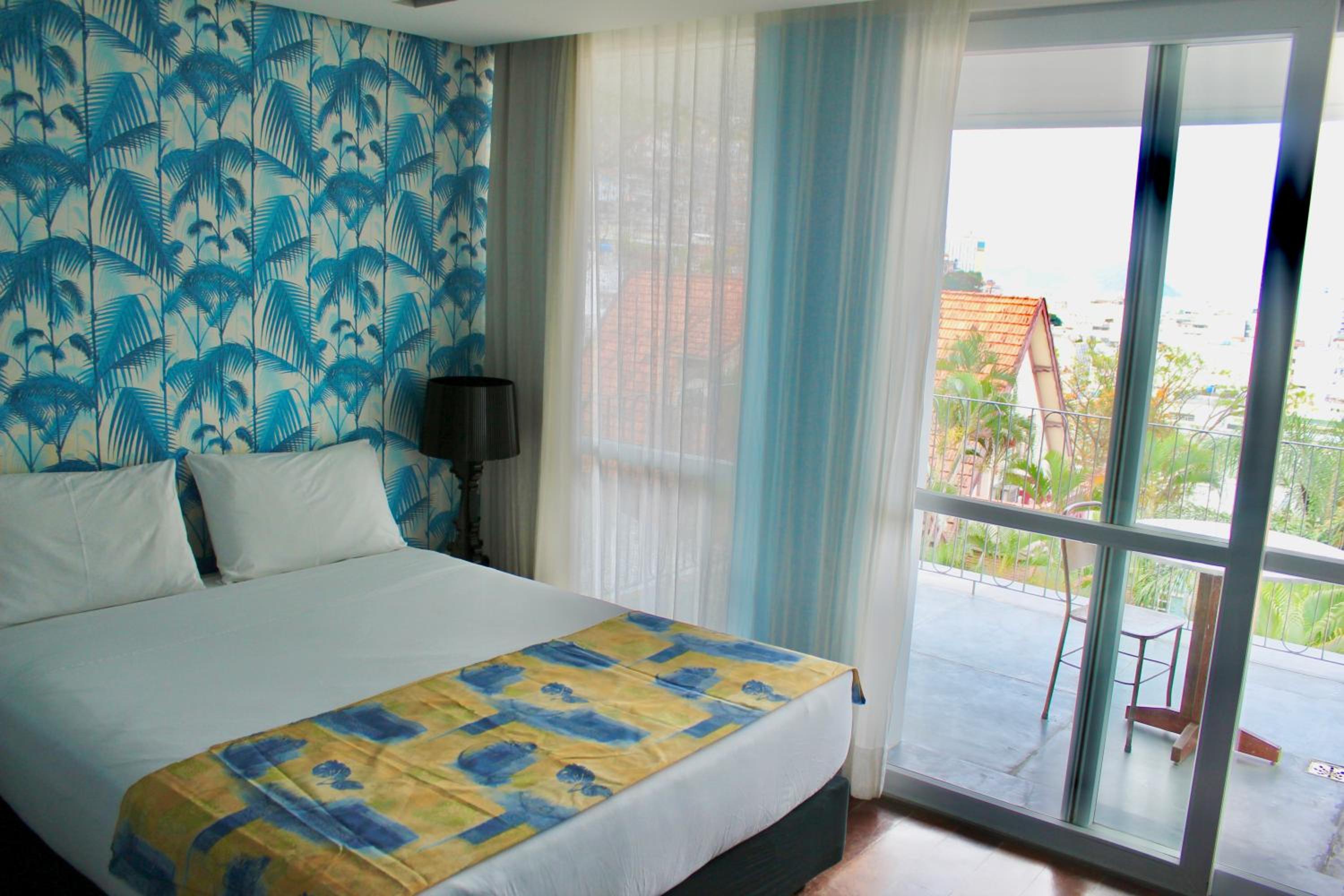 Superior Suite with Sea View - Photo 1