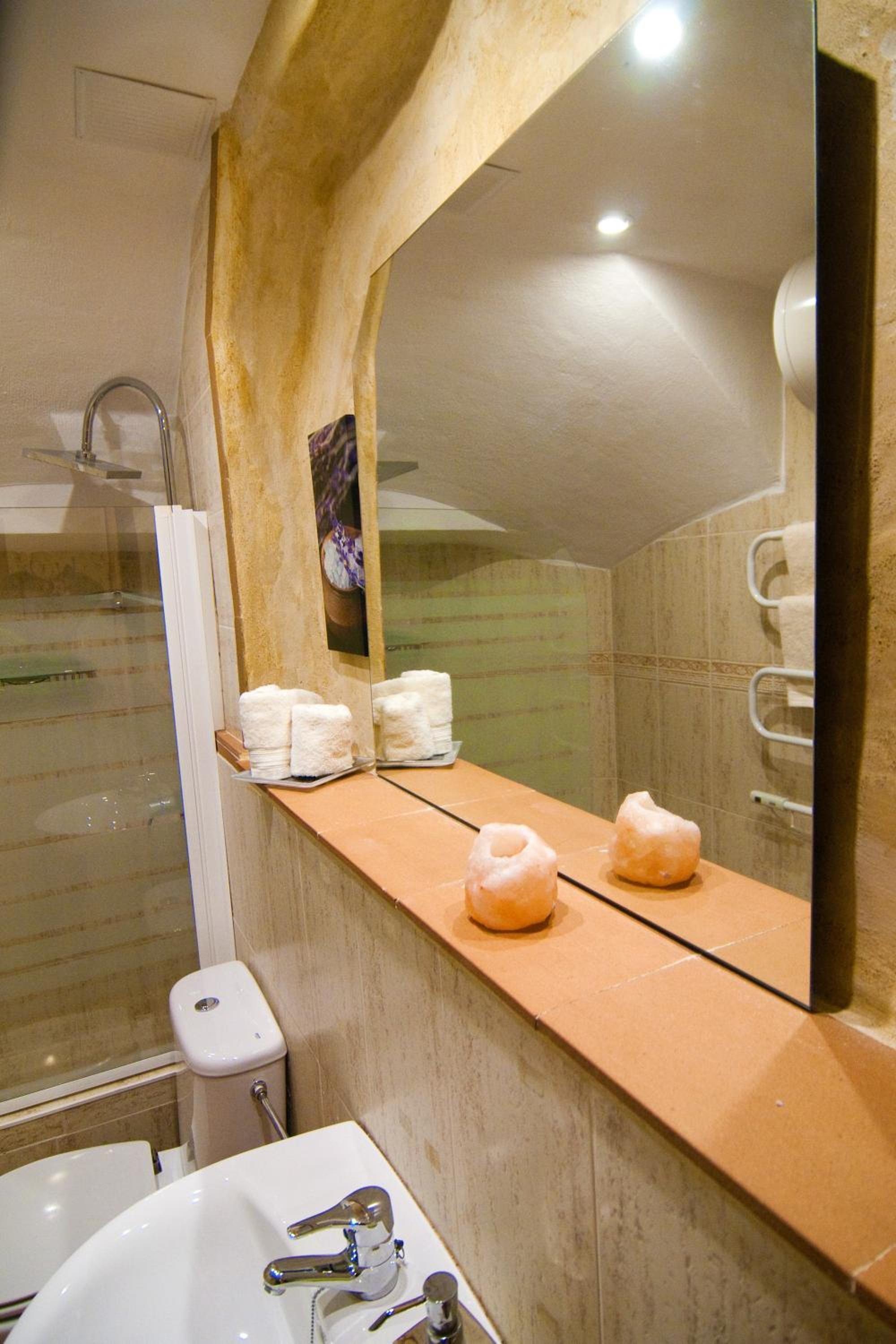 Apartment - Photo 4