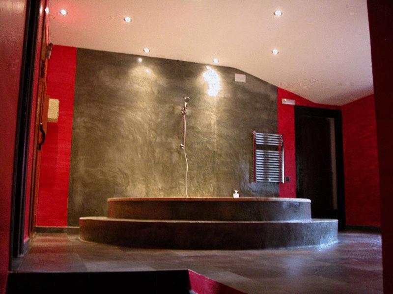 Suite - Photo 4