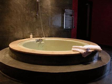 Suite - Photo 5