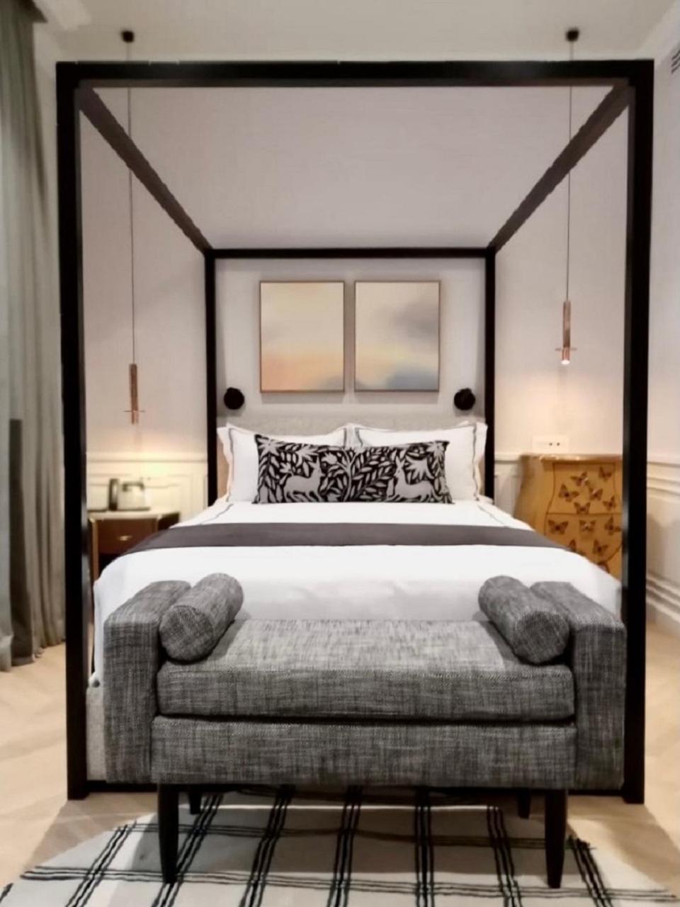 Superior King Room - Photo 1