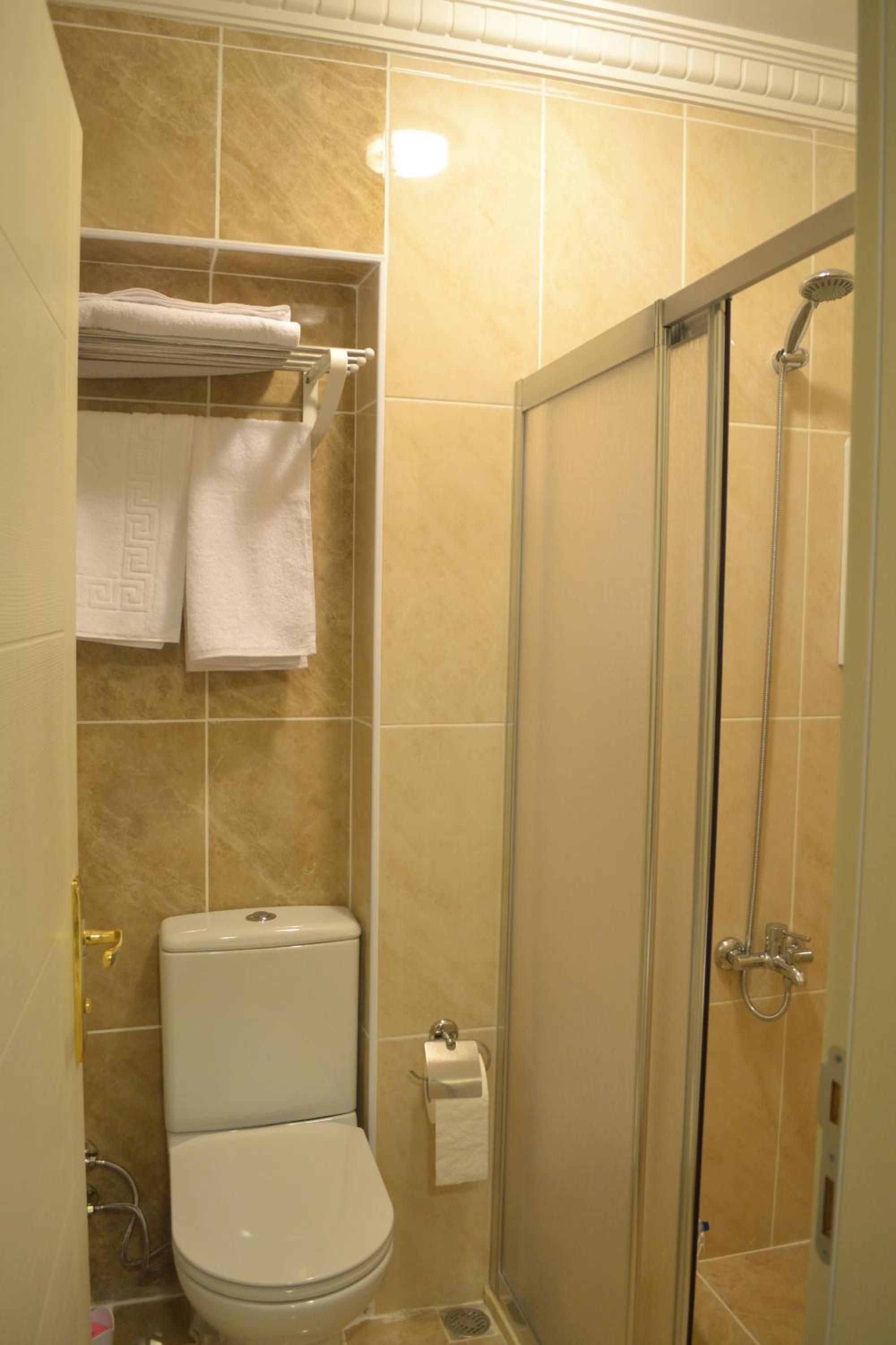 Budget Single Room photo 3