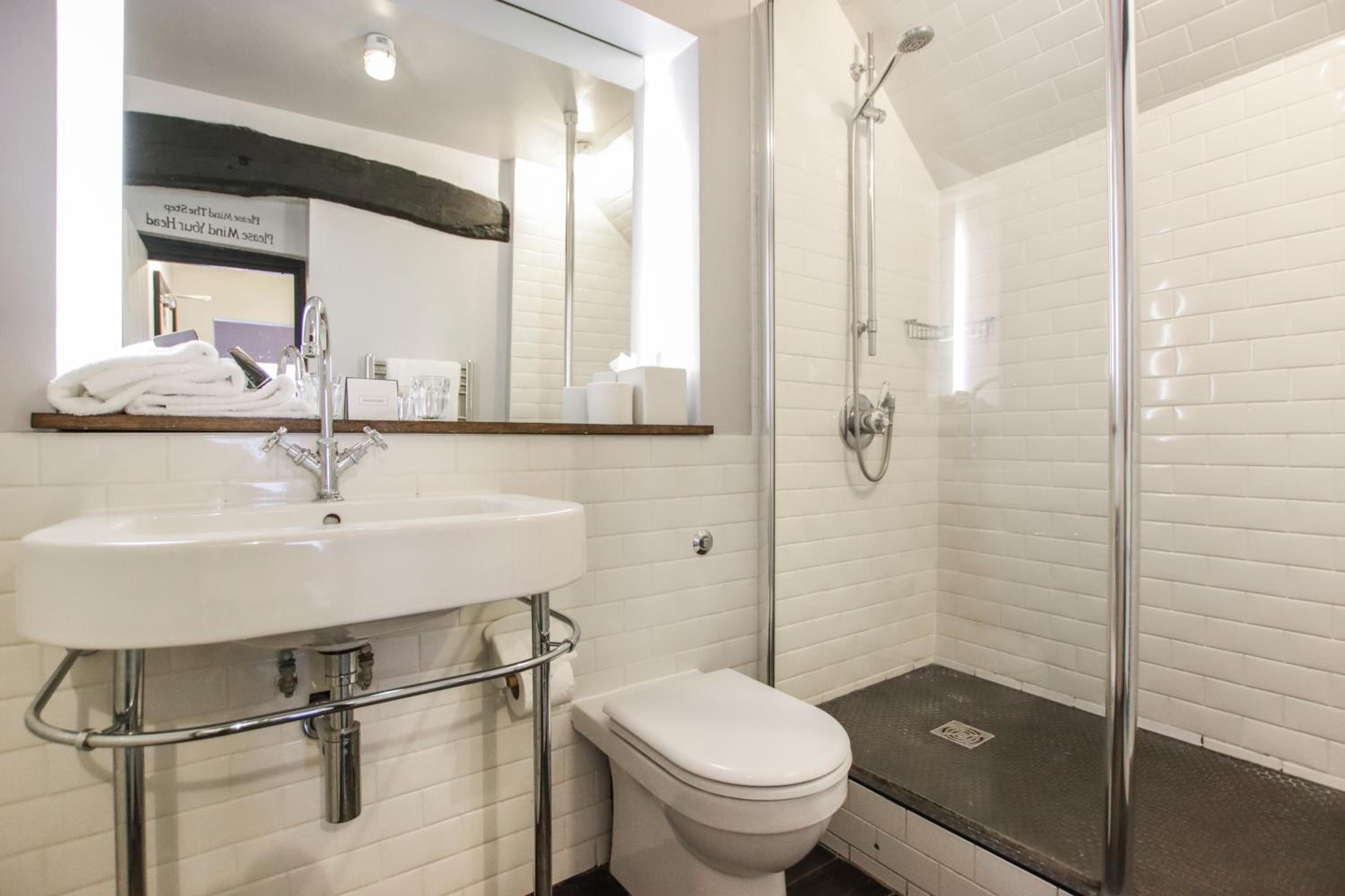 Deluxe Double Room - Main Inn  photo 2