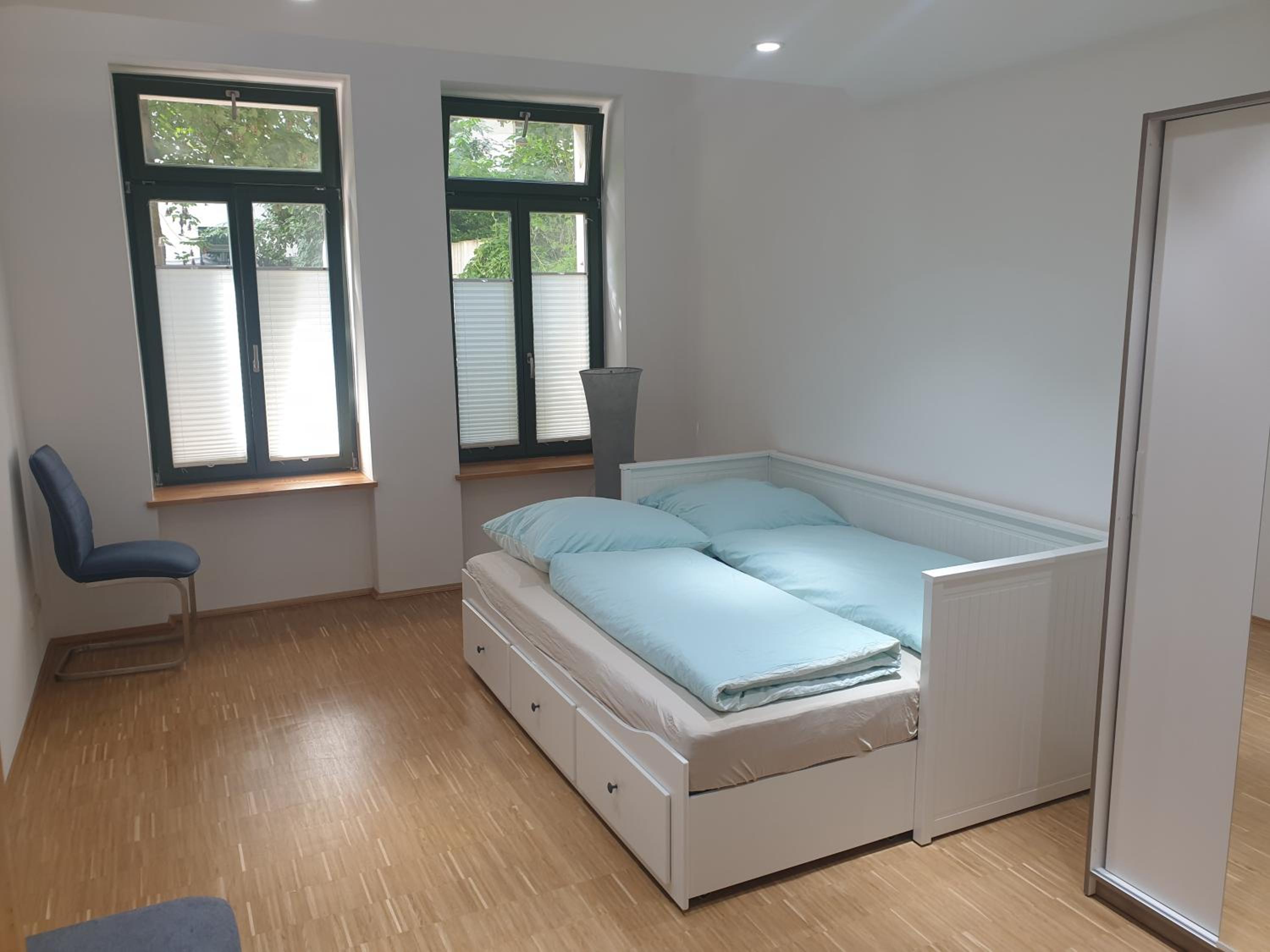 Two-Bedroom Apartment - Photo 5