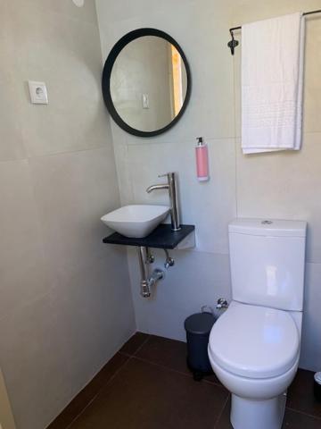Double Room with Private Bathroom photo 2