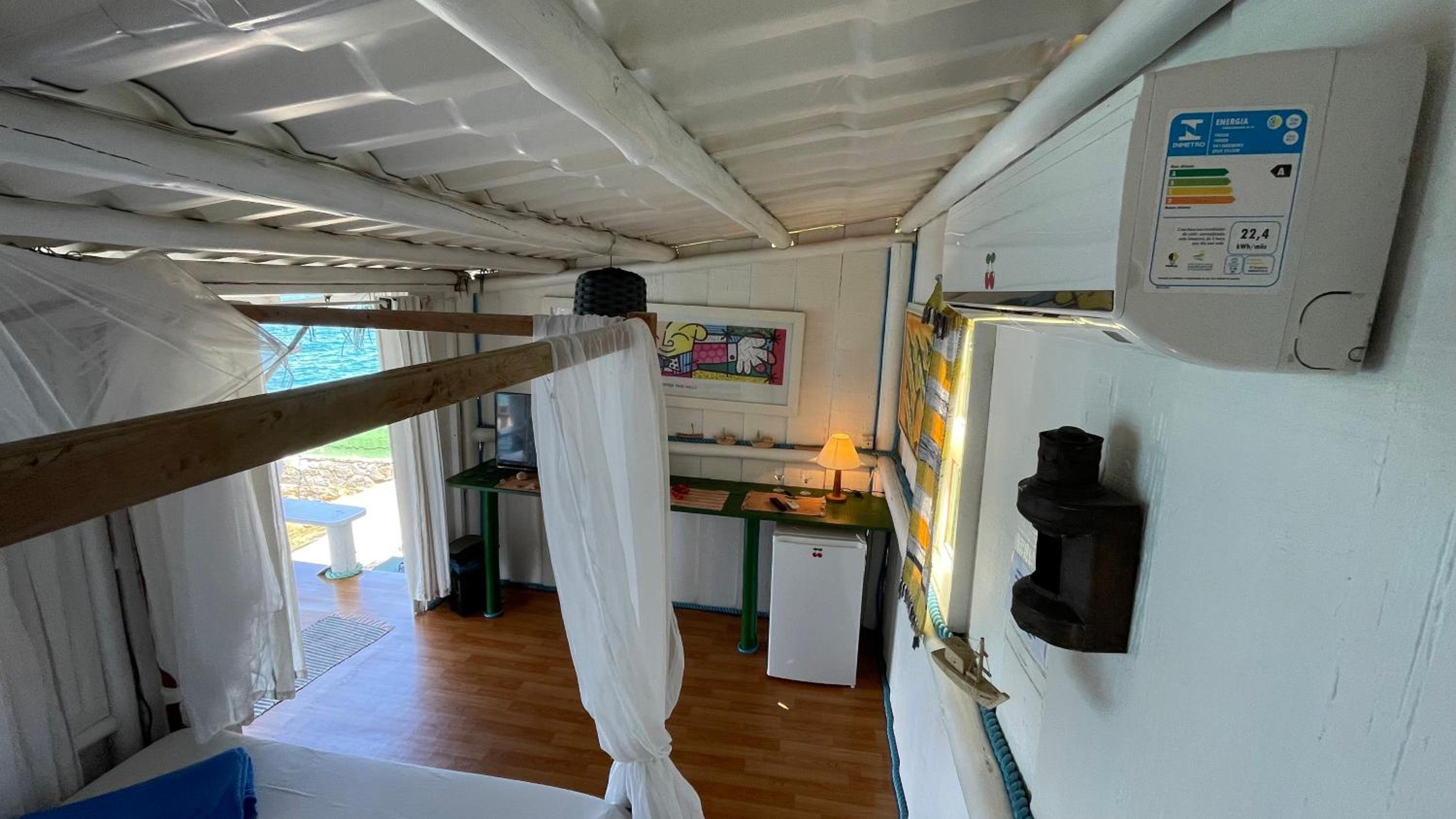Suite with Sea View - Photo 32