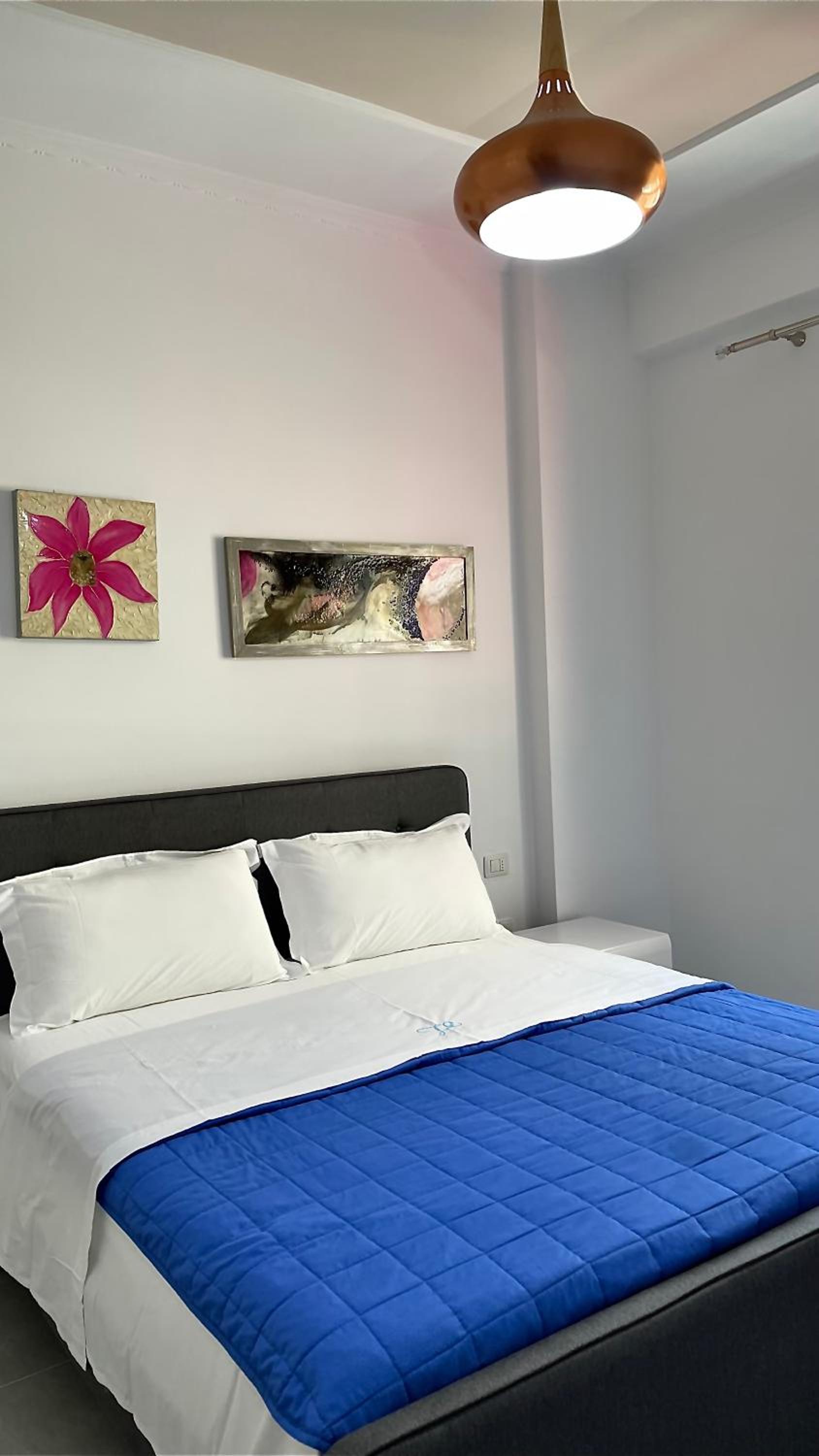 One-Bedroom Apartment with Balcony and Mountain View  