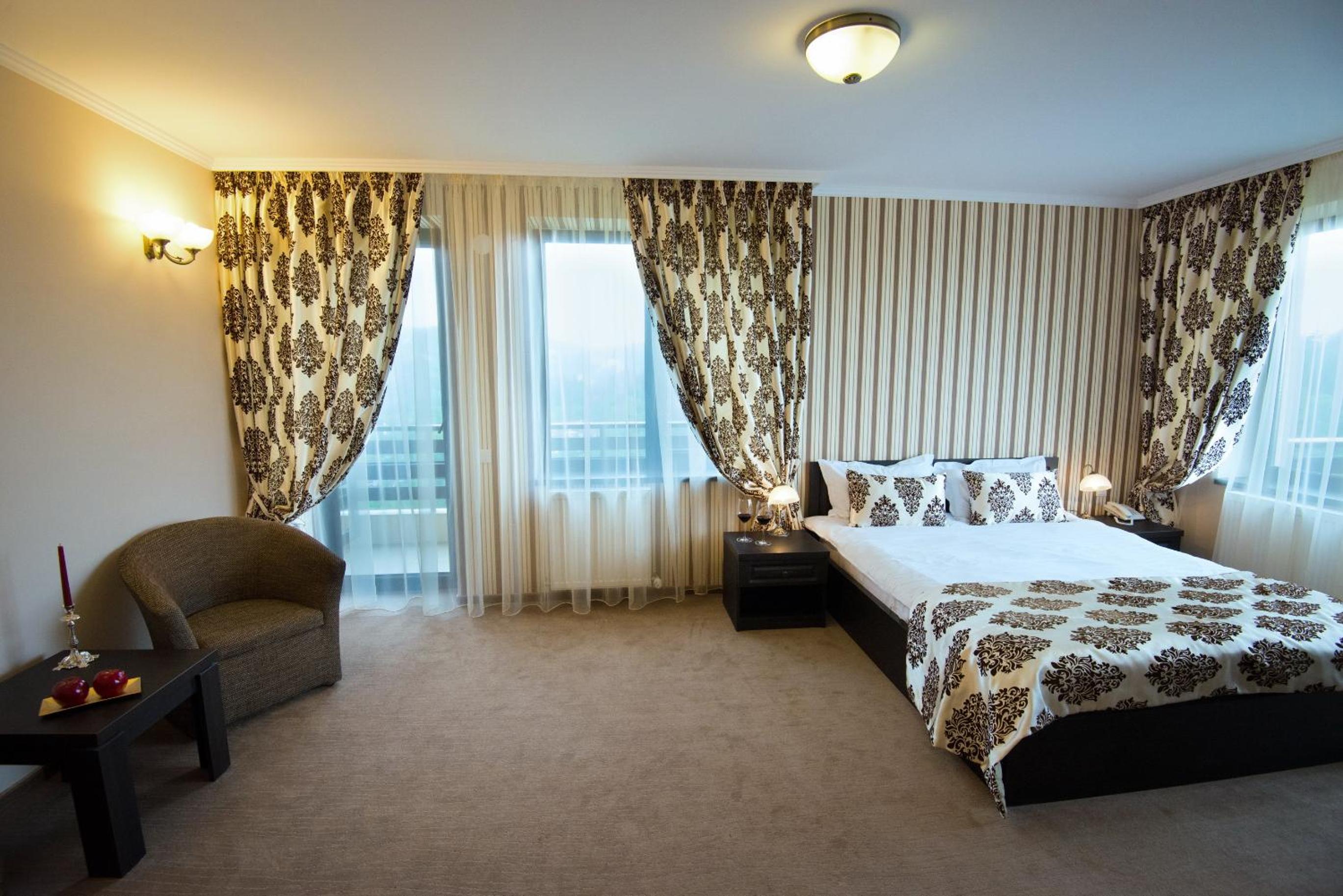 Double Room with Balcony photo 3