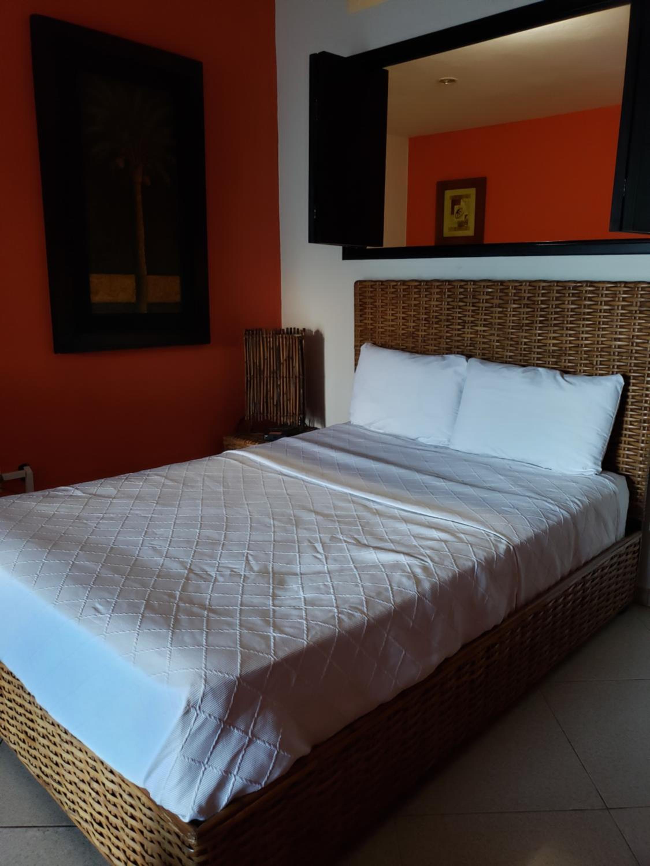 Junior Suite with Pool View photo 2
