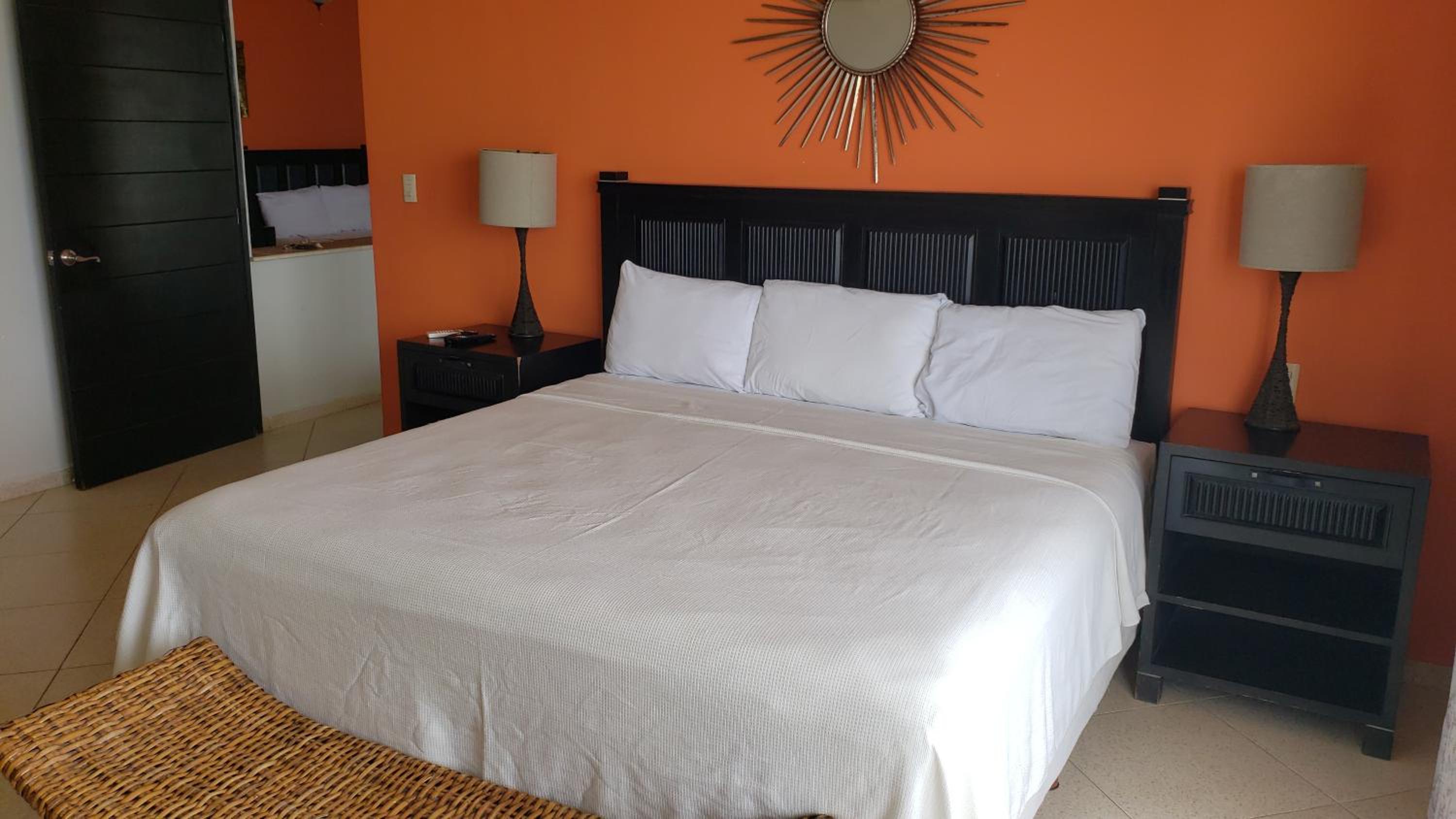 Suite photo 1
