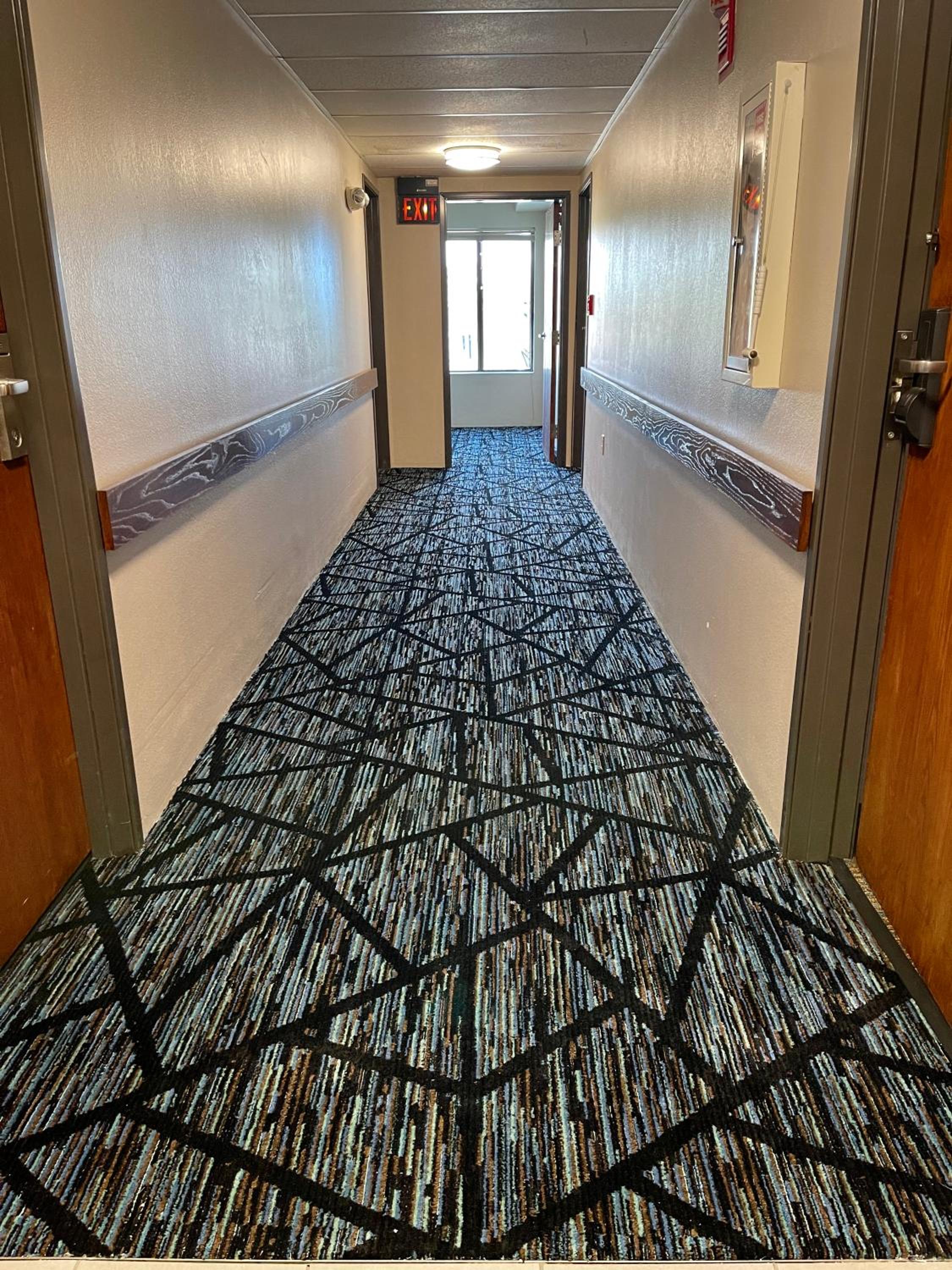 Queen Room - Disability Access/Non-Smoking photo 2