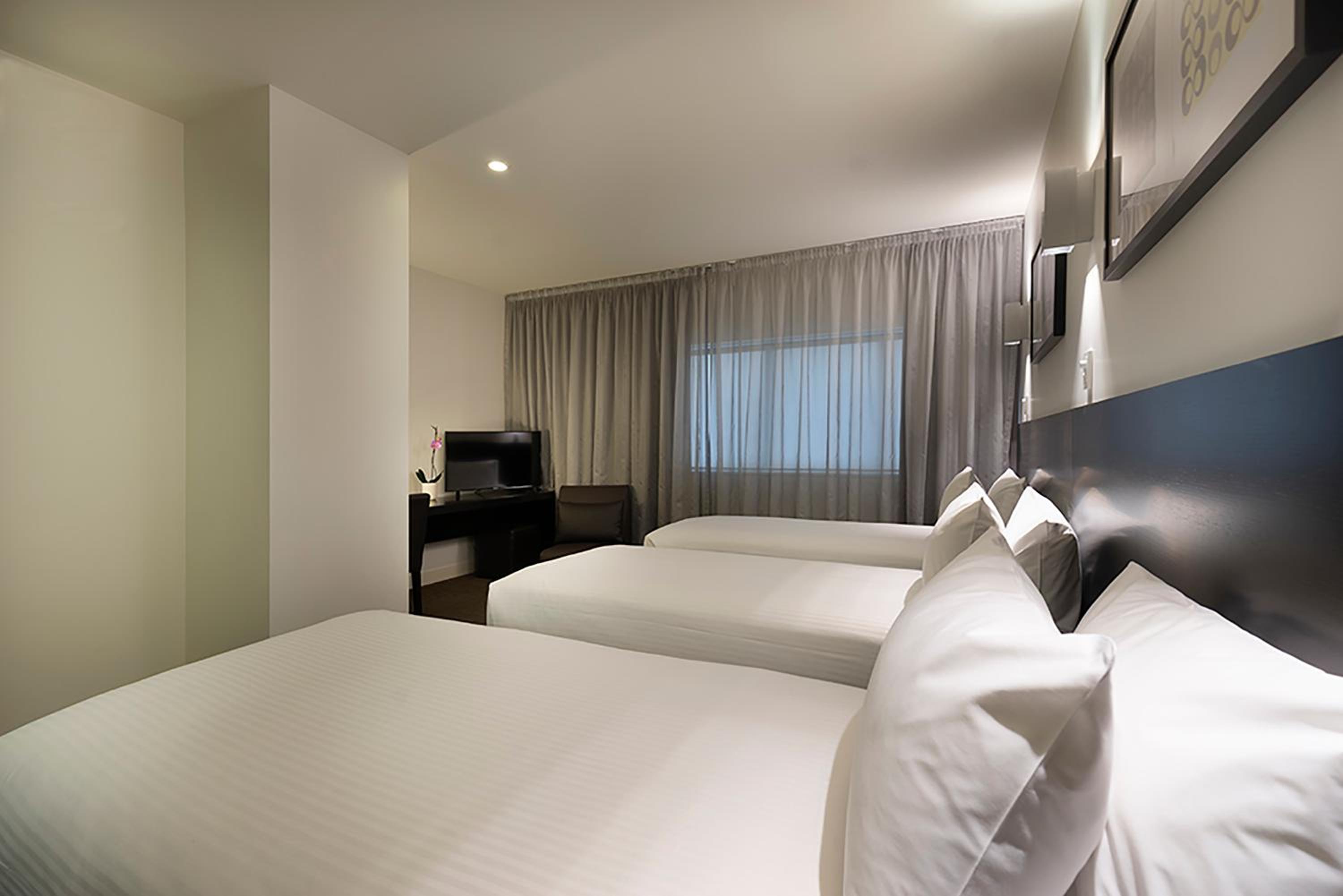 Deluxe Triple Room - Photo 2
