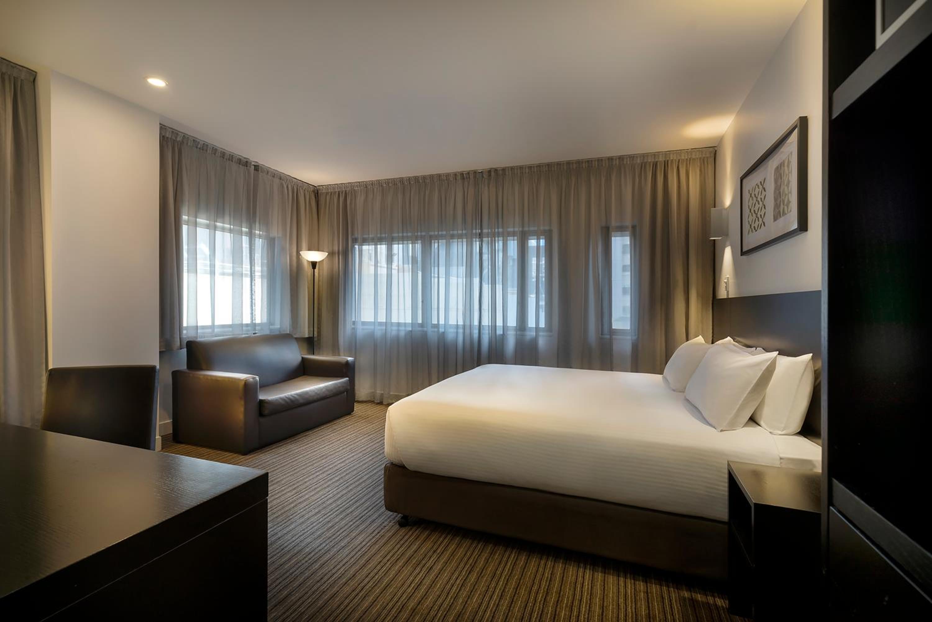Premier Double Room with Spa Bath - Photo 1