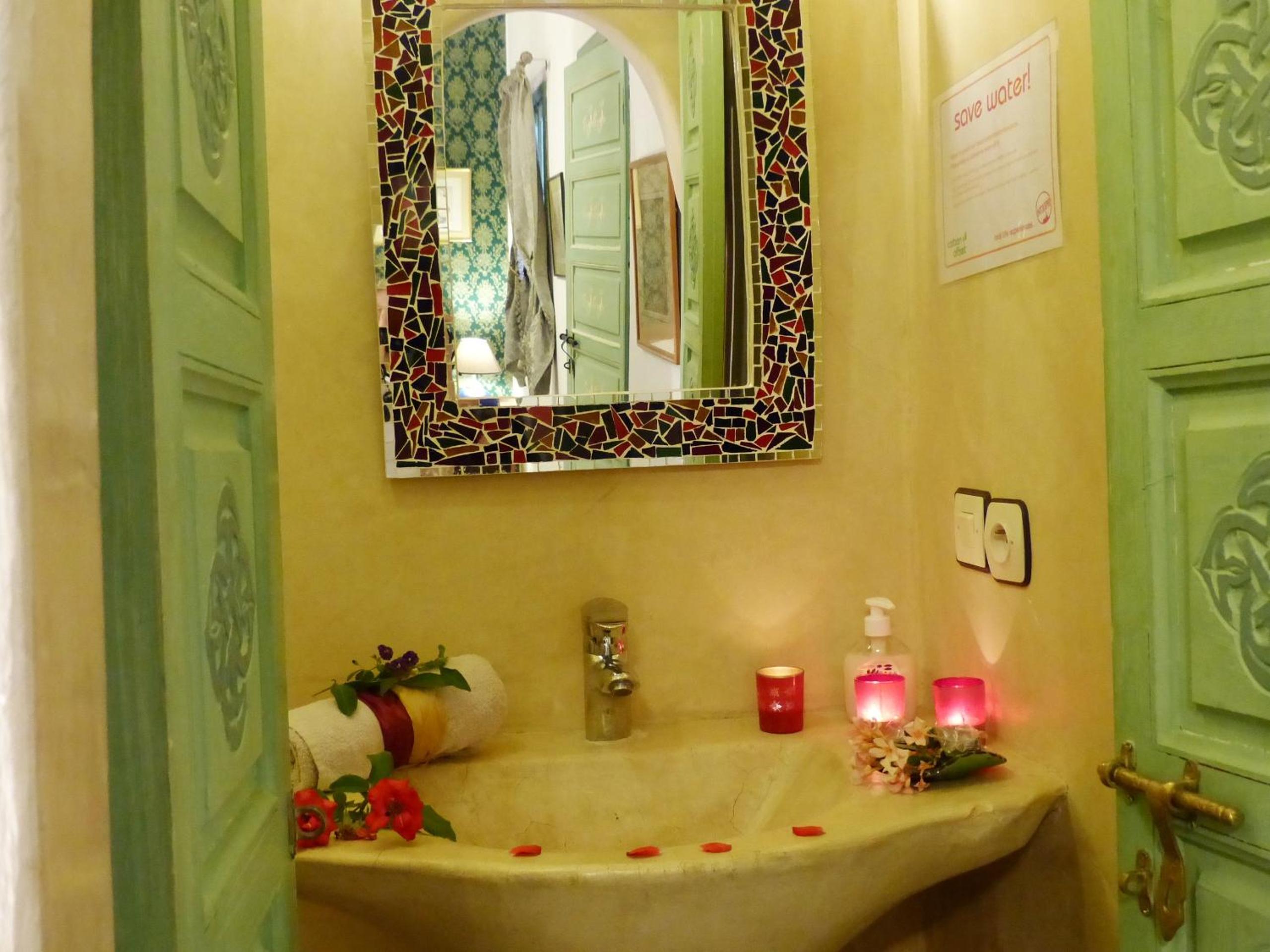 Zahra Double Room photo 2