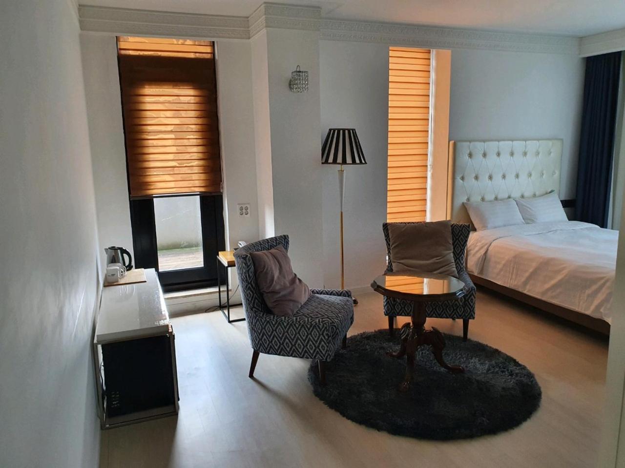 Superior Suite with Sea View photo 3