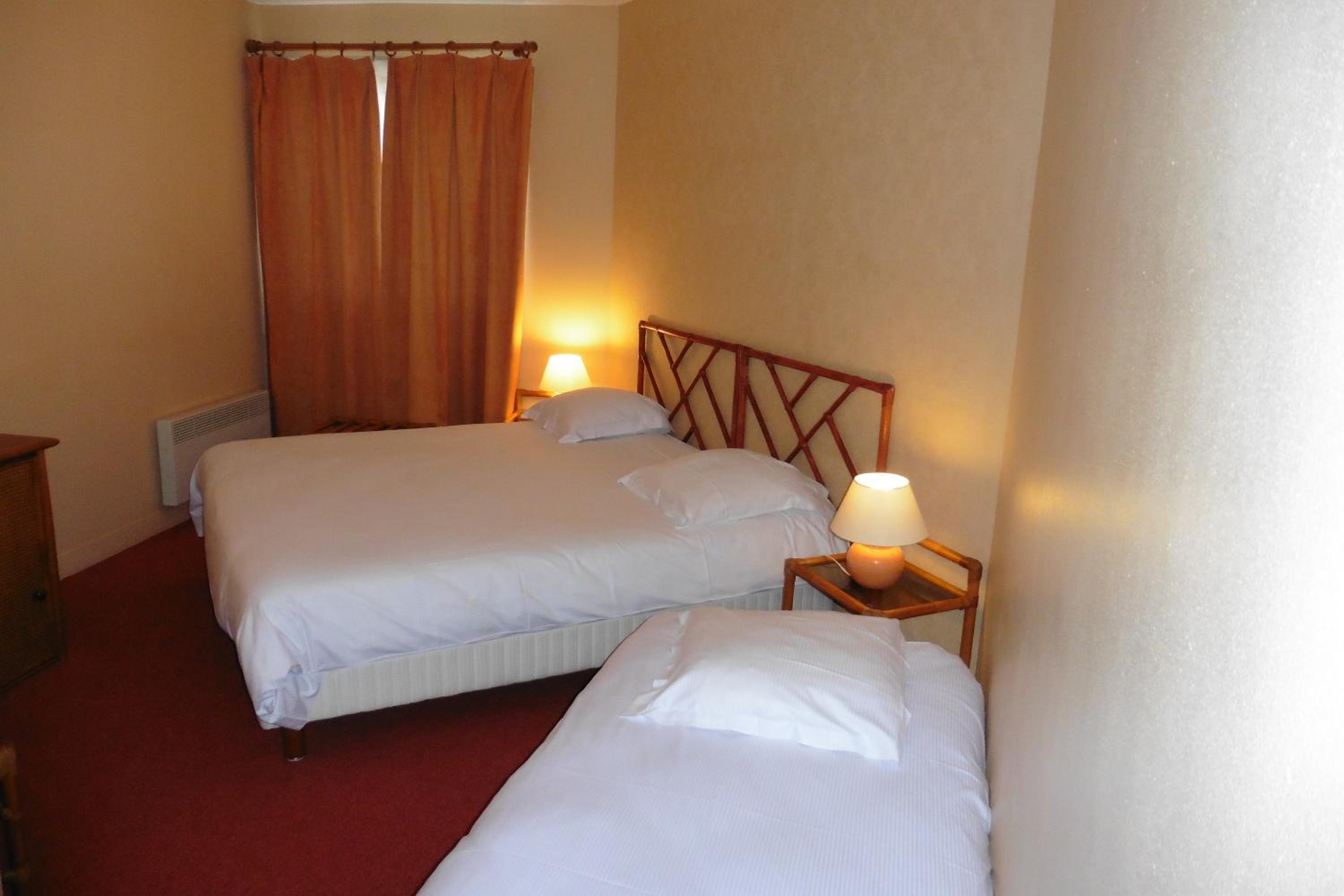 Triple Room - Photo 3