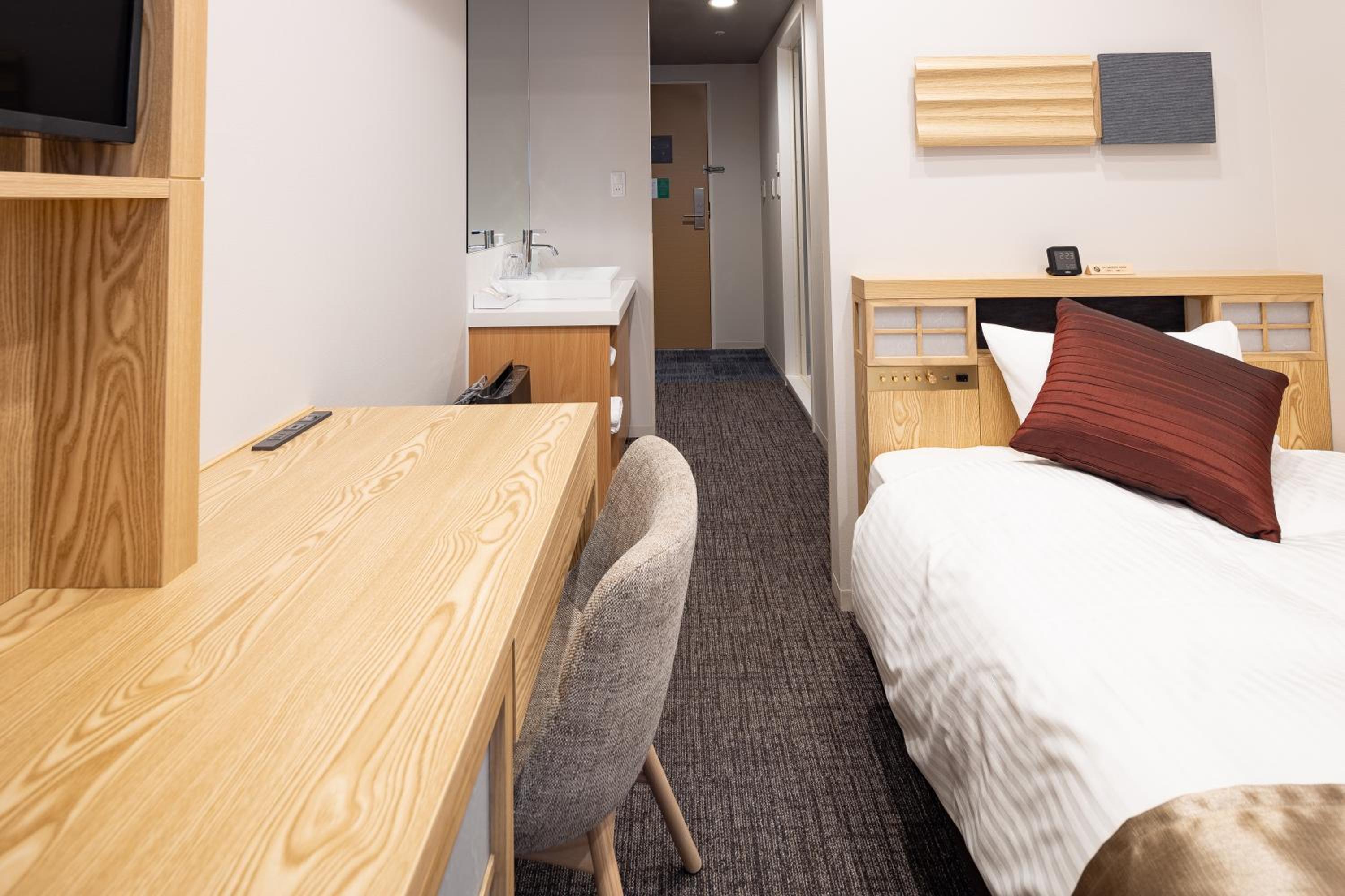 Economy Single Room