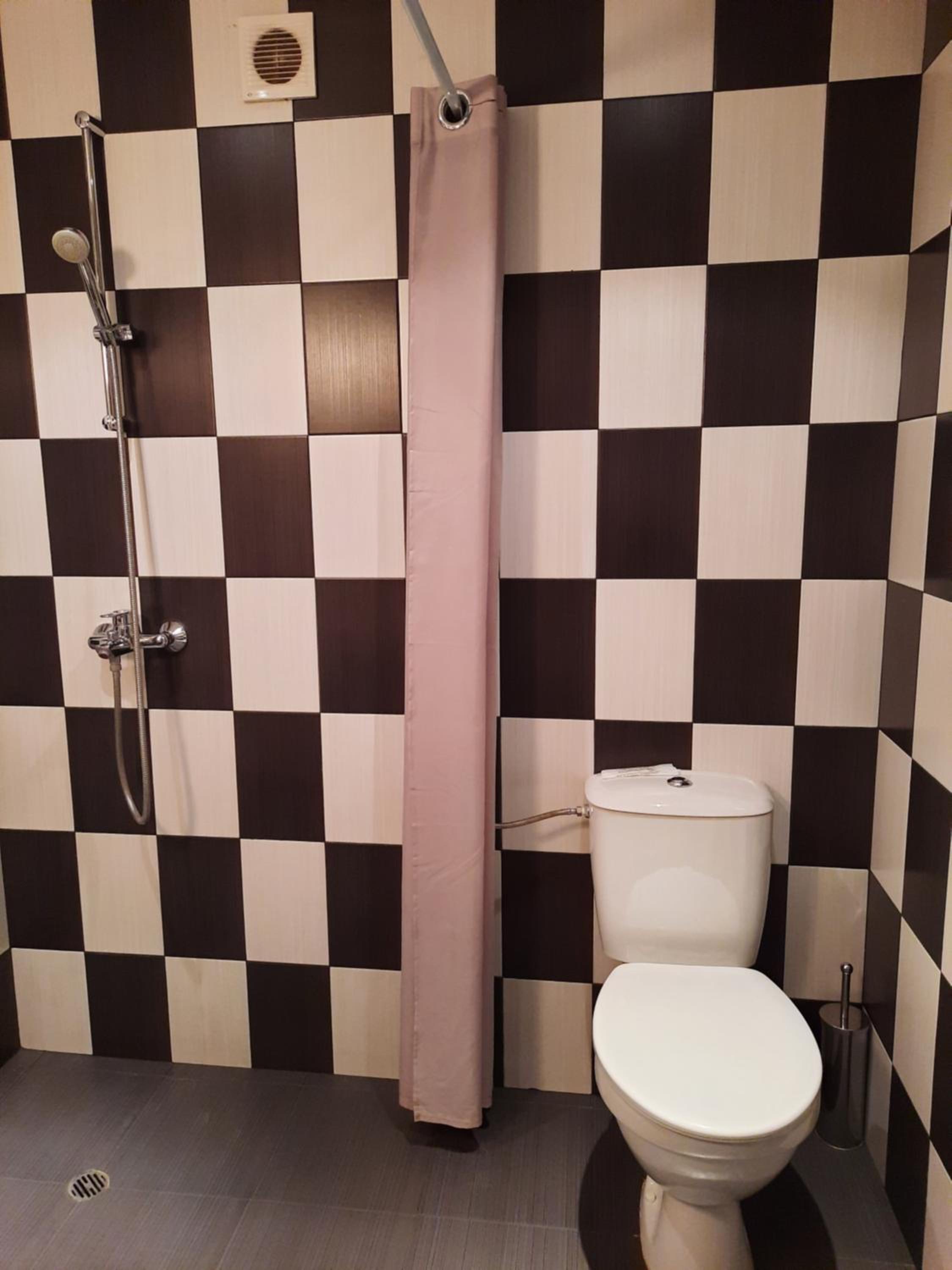 Double Room - Photo 2