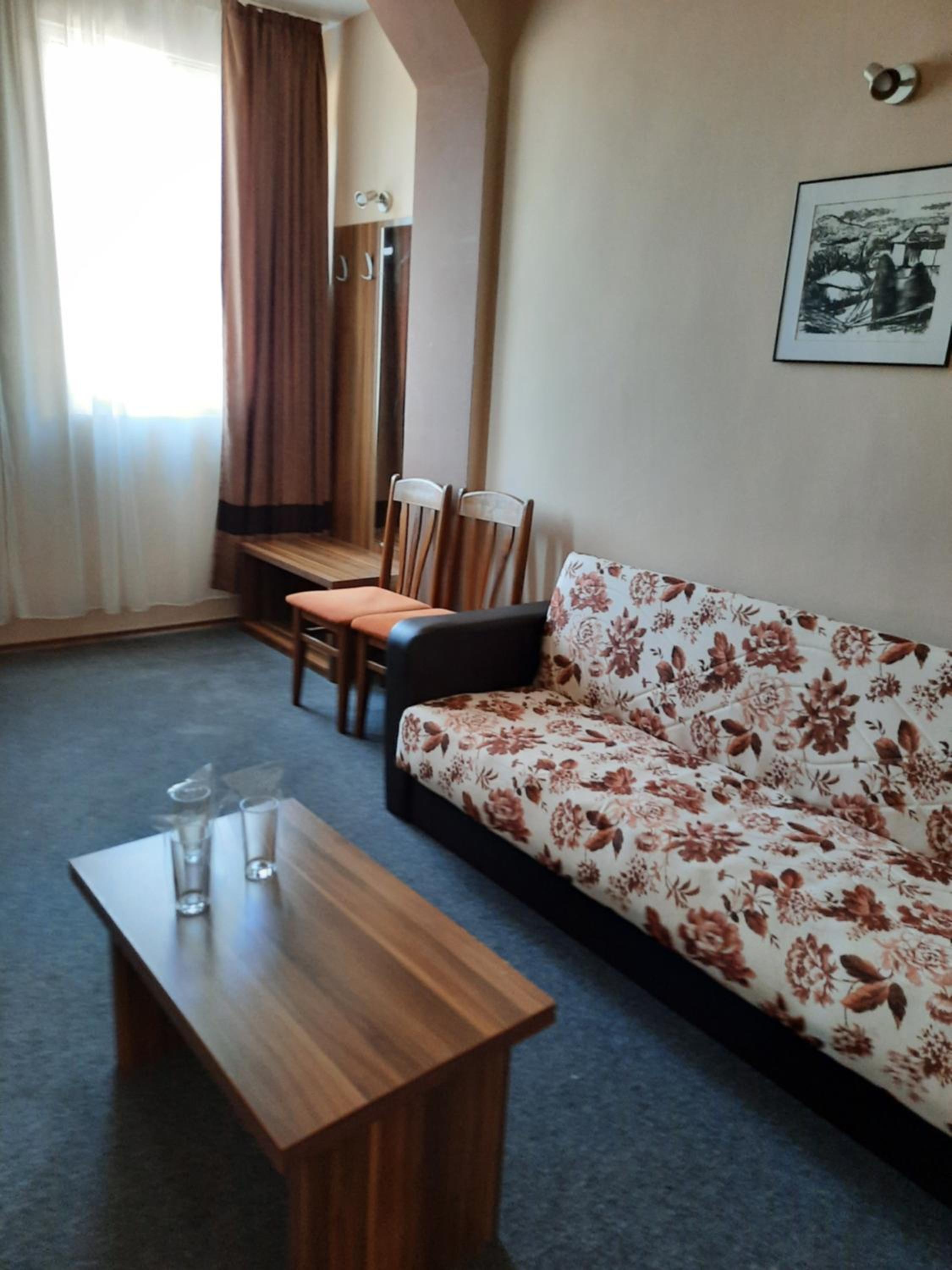 Junior Suite - Photo 12