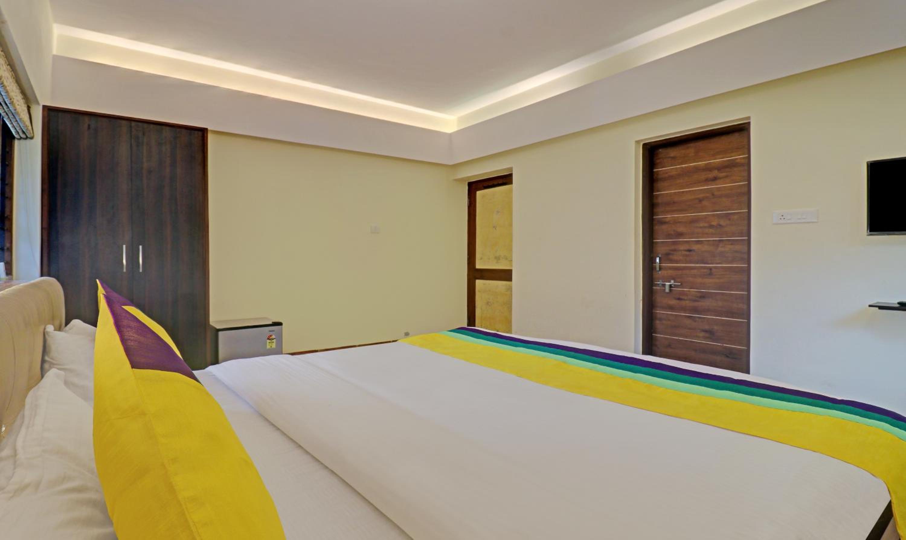 Standard Room - Photo 13