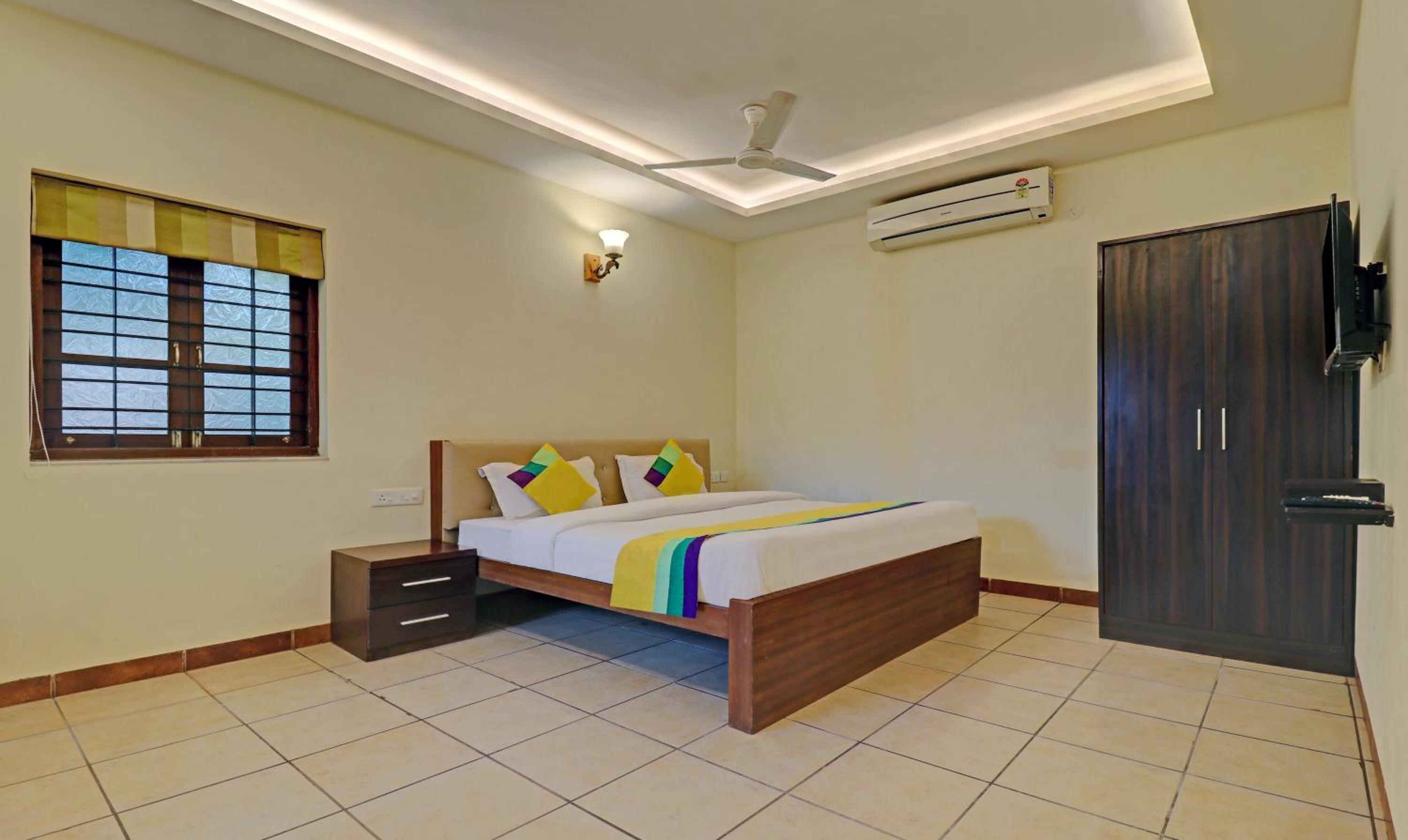 Standard Room - Photo 7