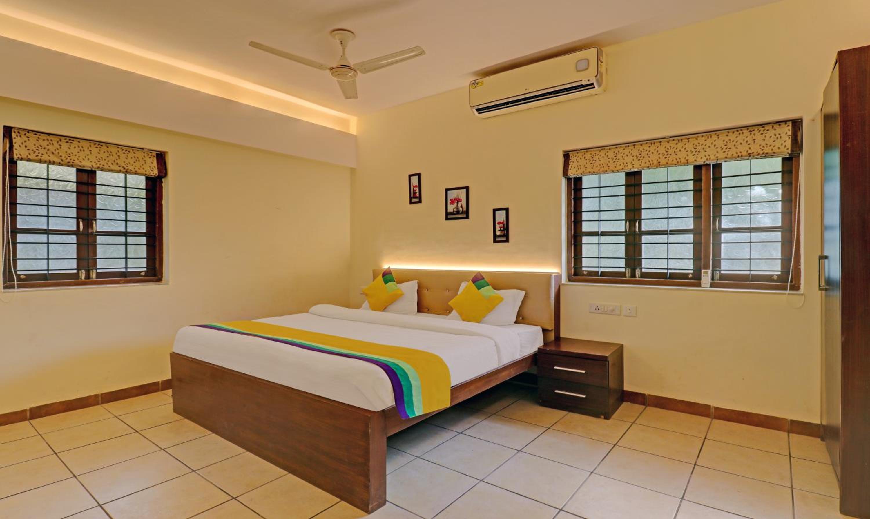 Standard Room - Photo 1