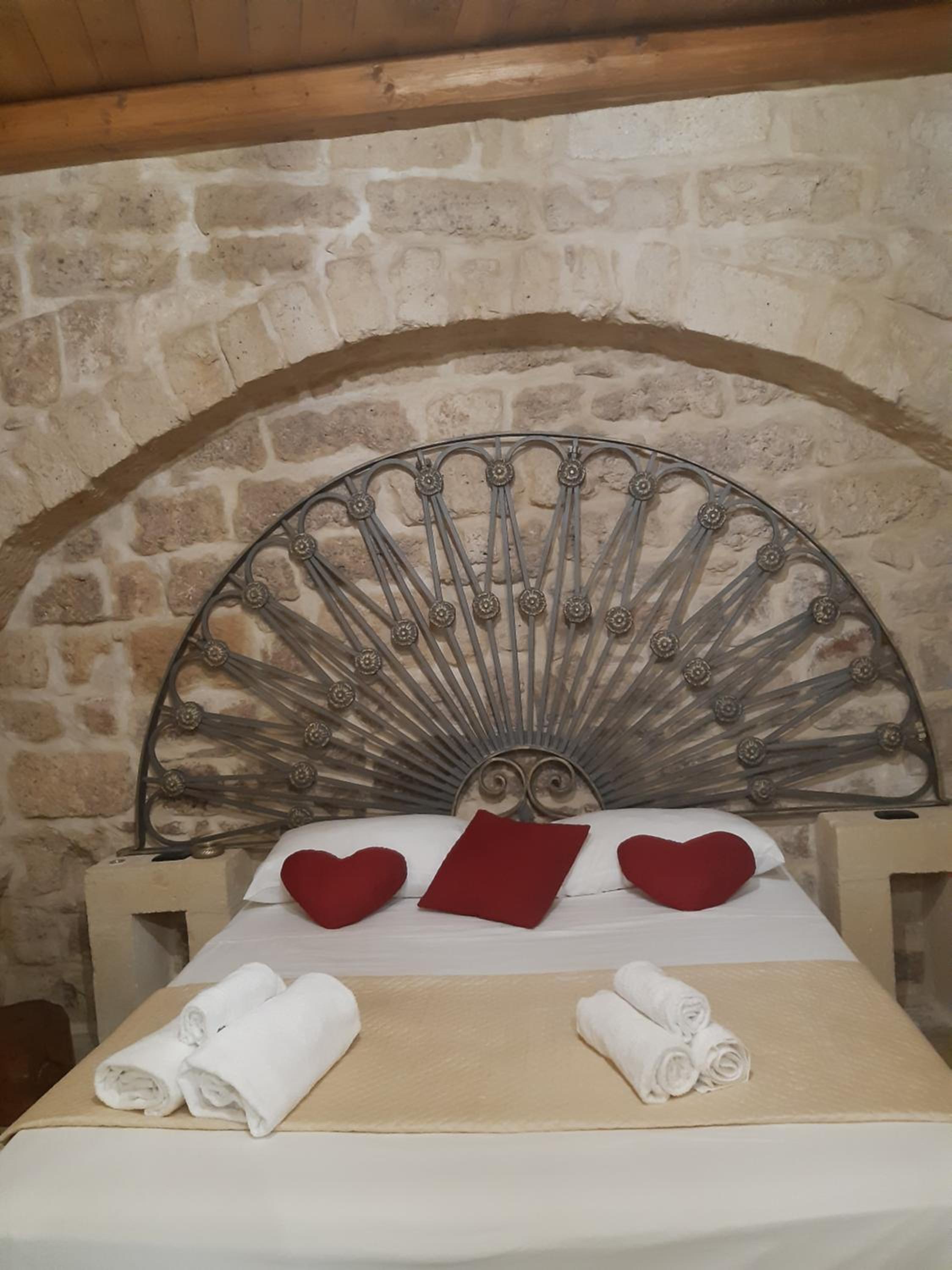 Suite with Private Pool - Photo 6