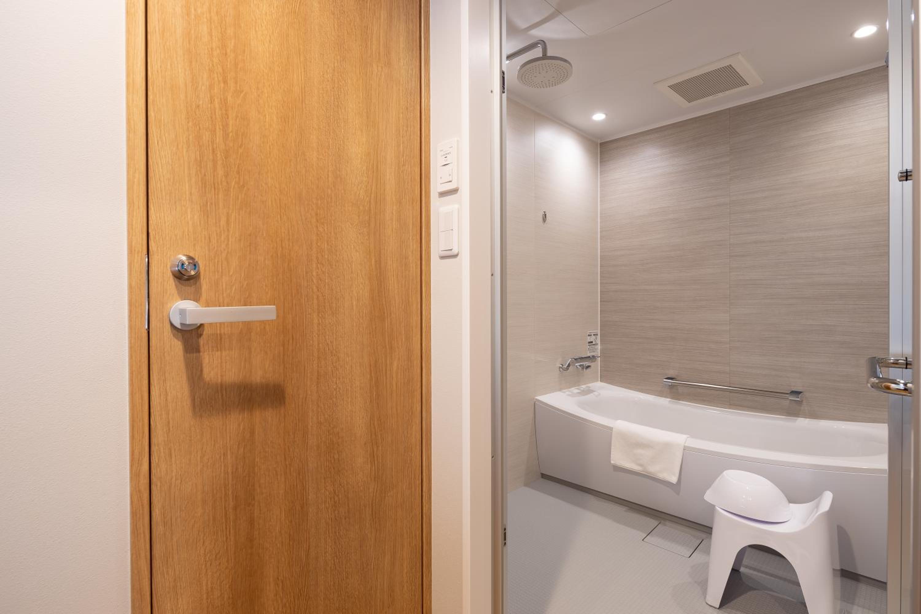Deluxe Twin Room - Photo 5