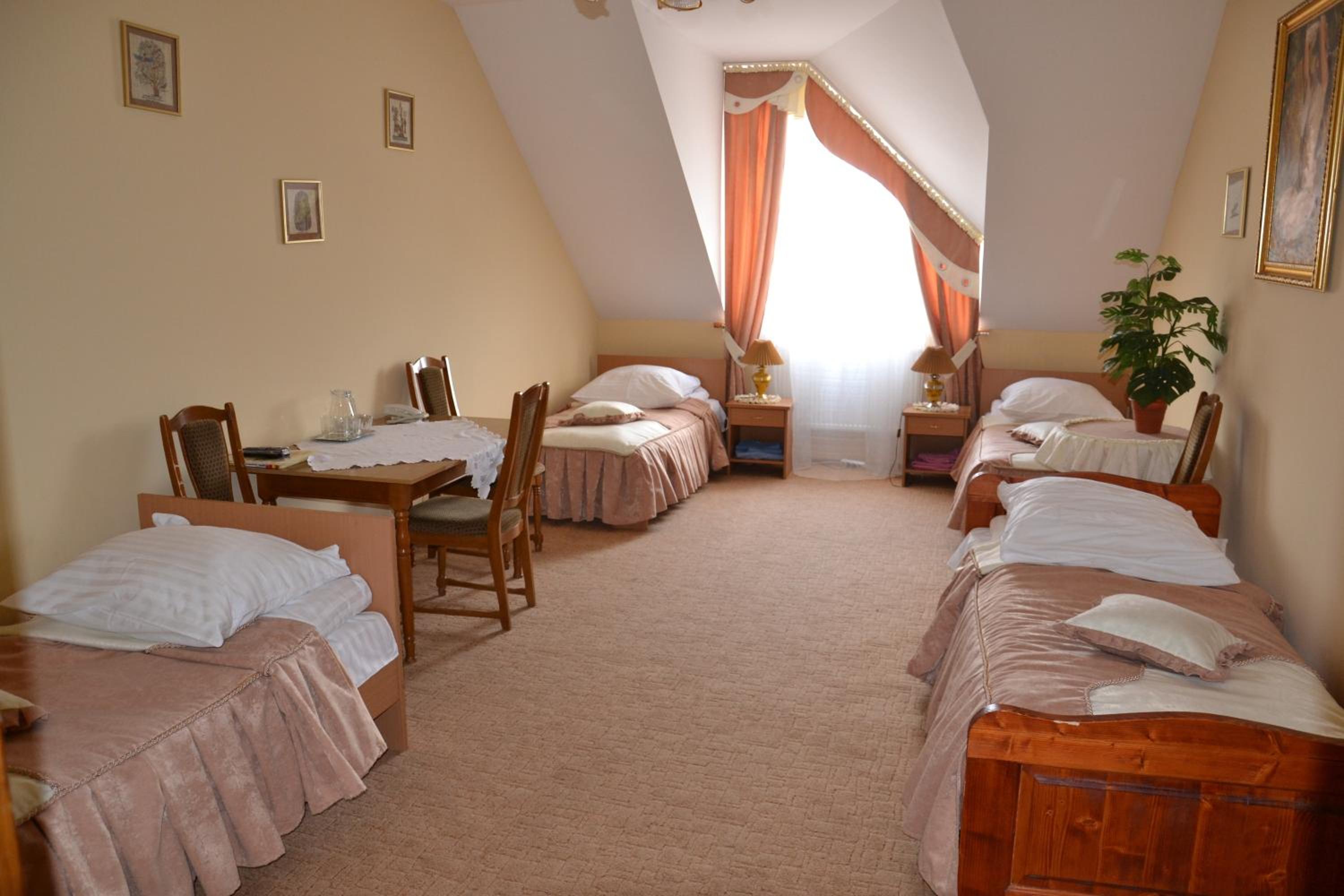 Quadruple Room photo 3