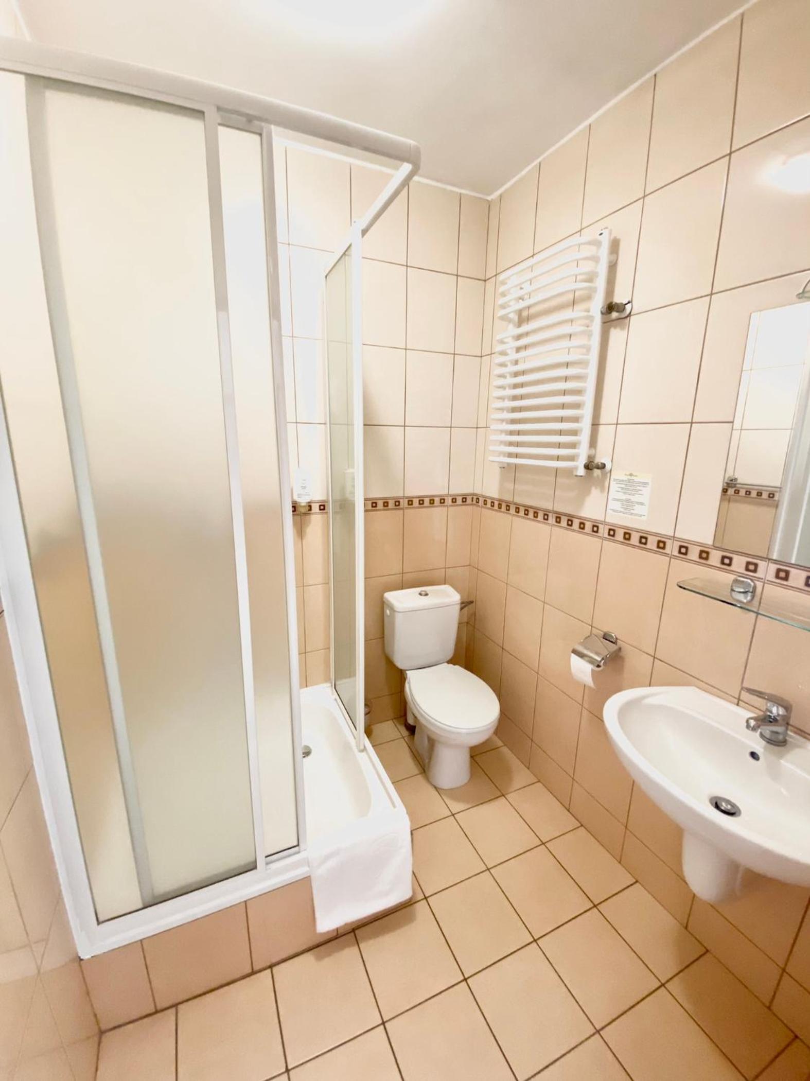 Single Room photo 3