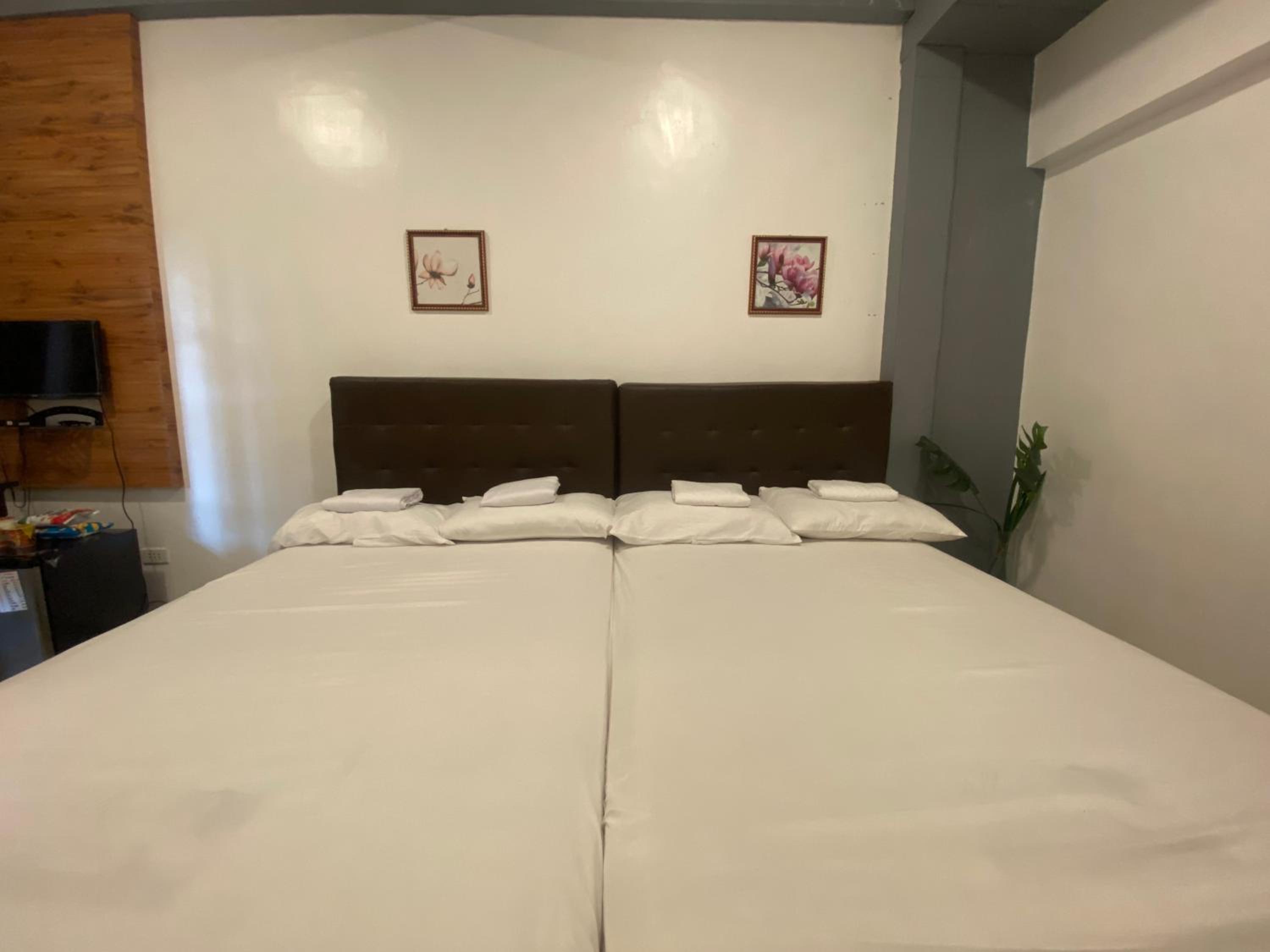 Standard Quadruple Room - Photo 2