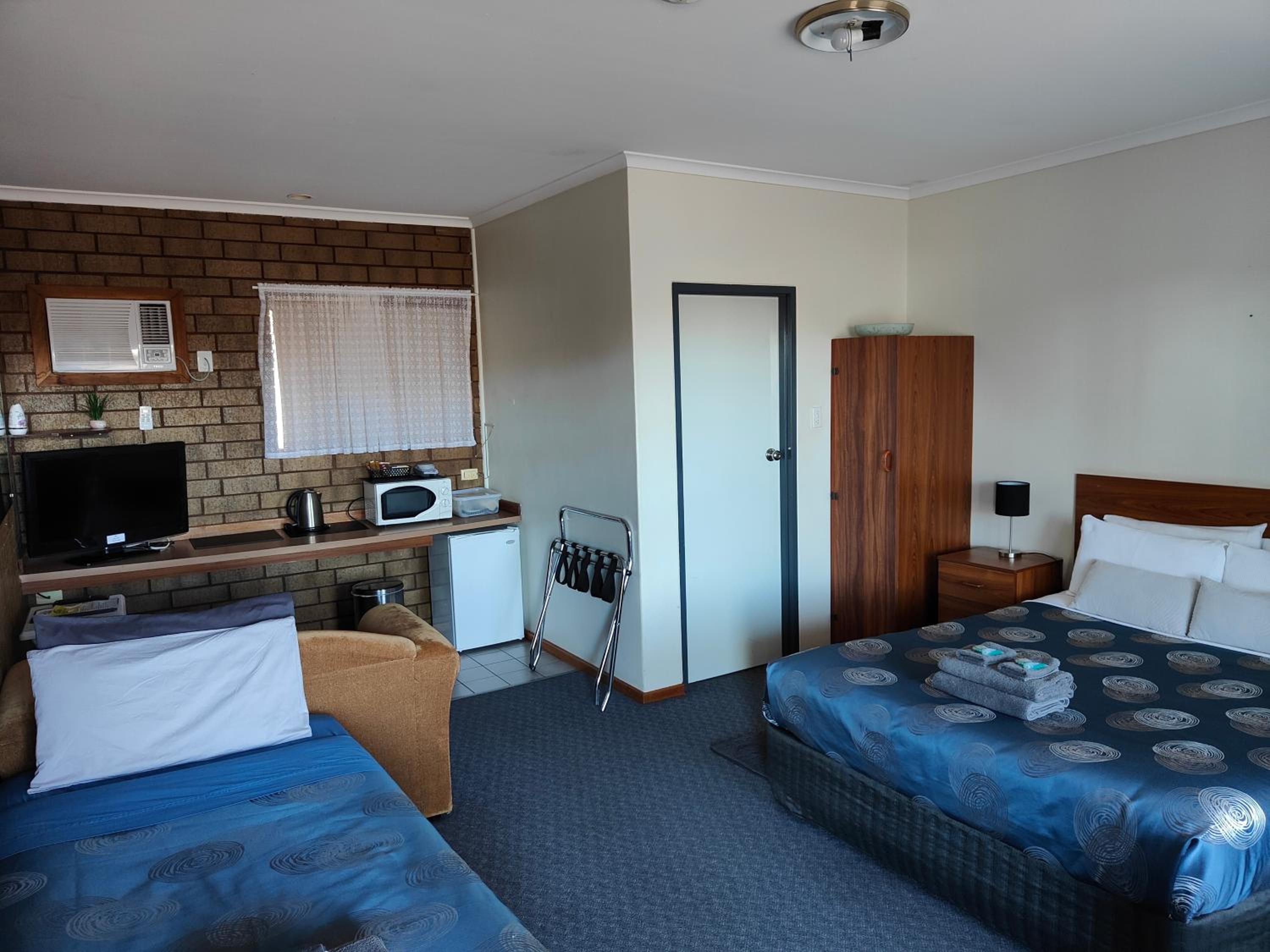 Budget Double or Twin Room - Photo 1