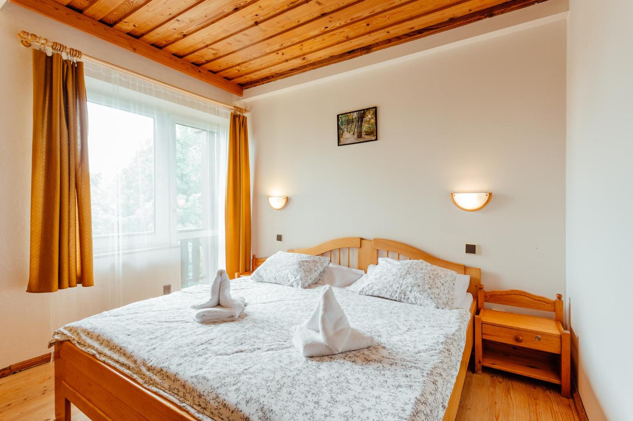 Double Room with Balcony - Photo 1