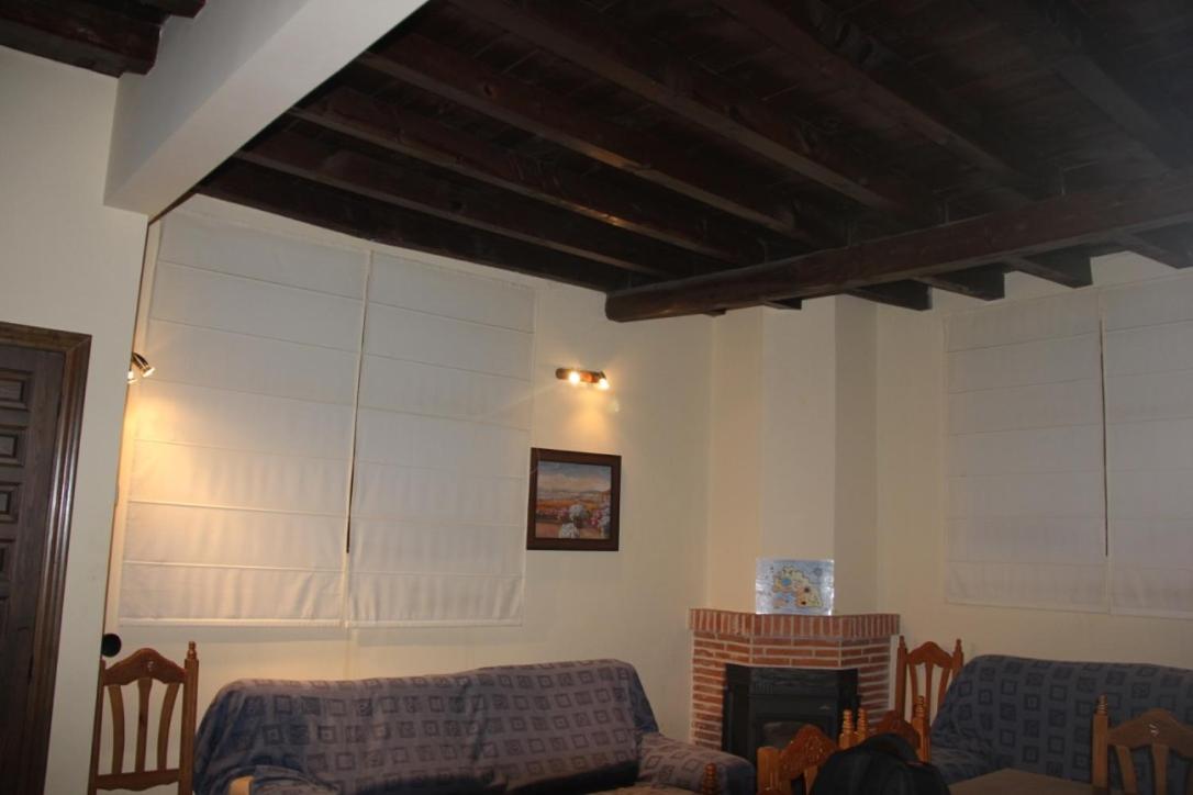 Casa de cuatro habitaciones