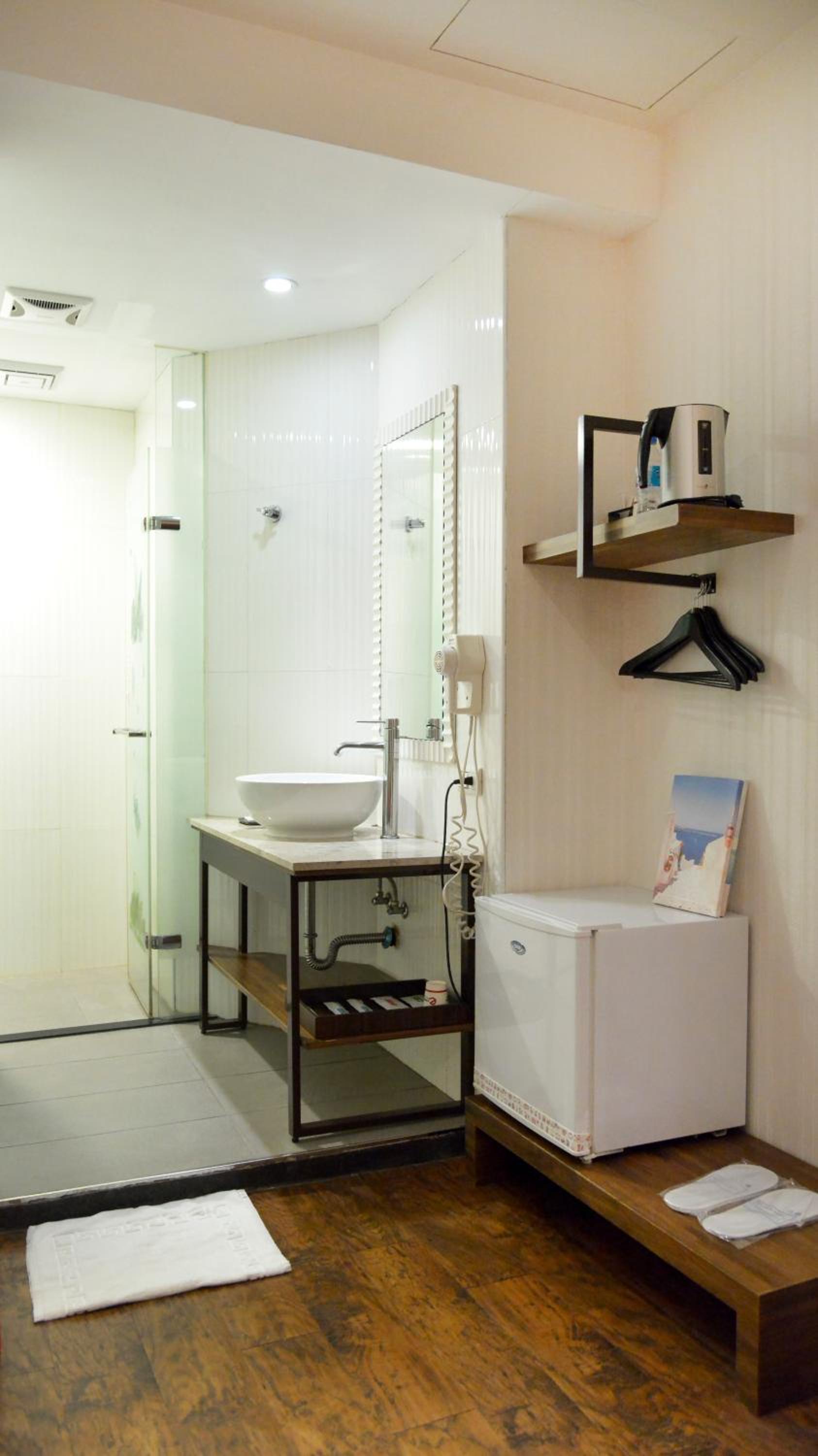 Small Double Room photo 3