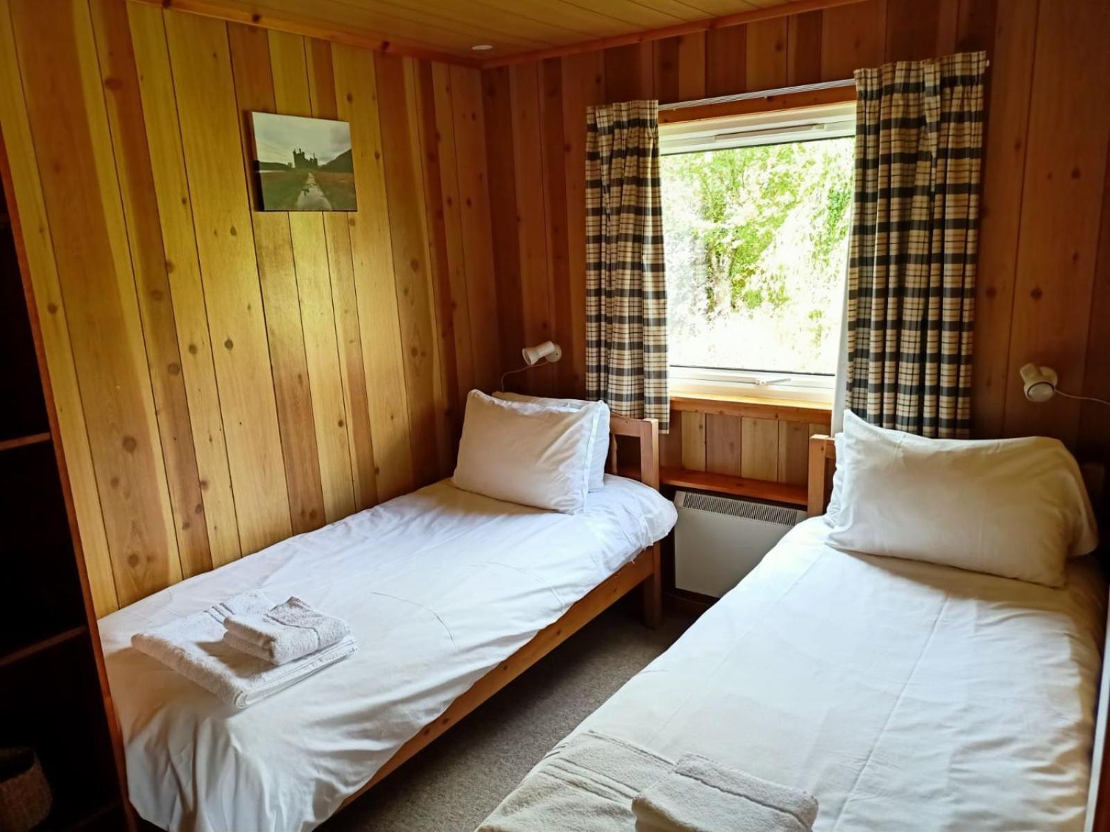 Two-Bedroom Chalet - No pets photo 2