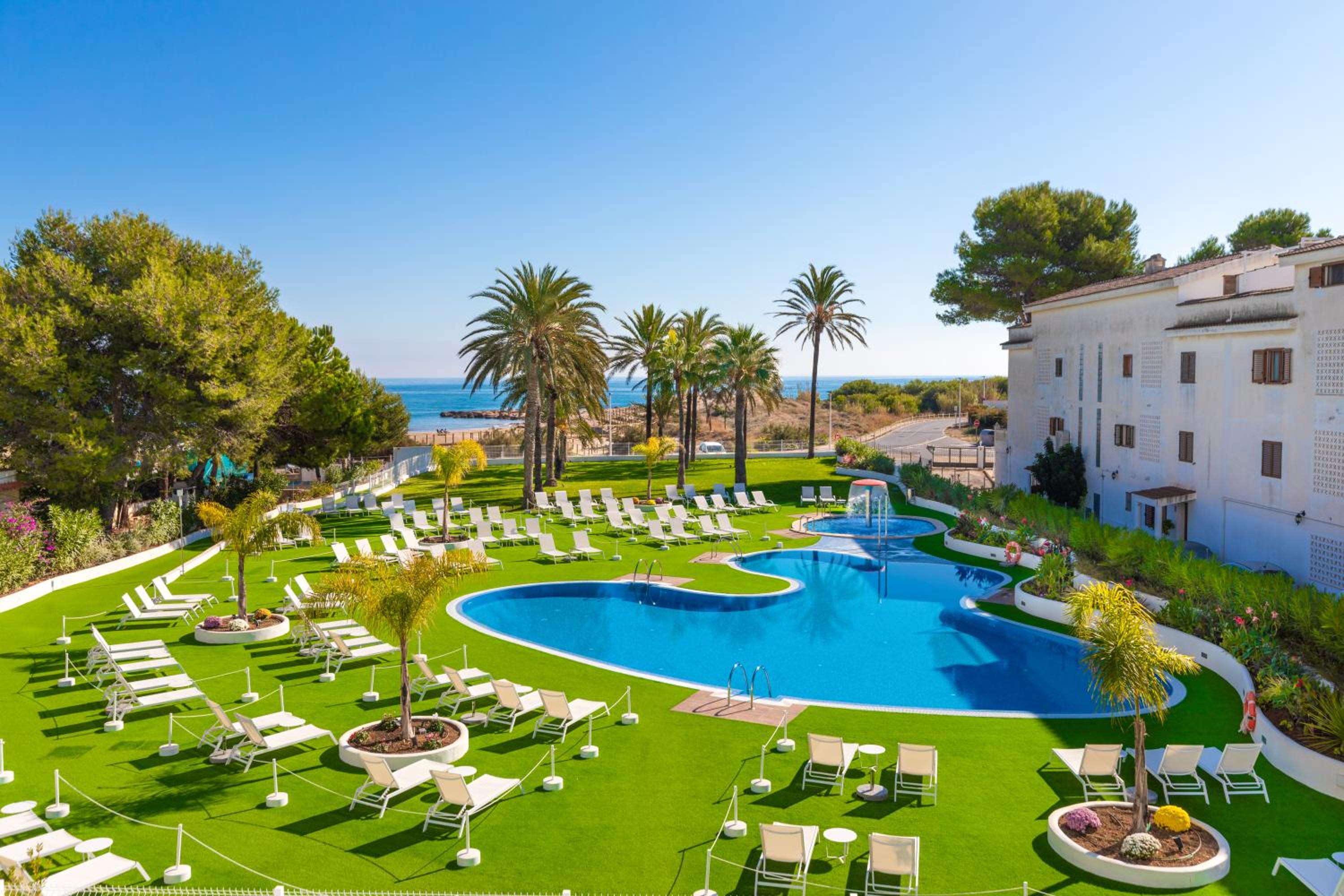 Apartamento con Vista al Mar frente.