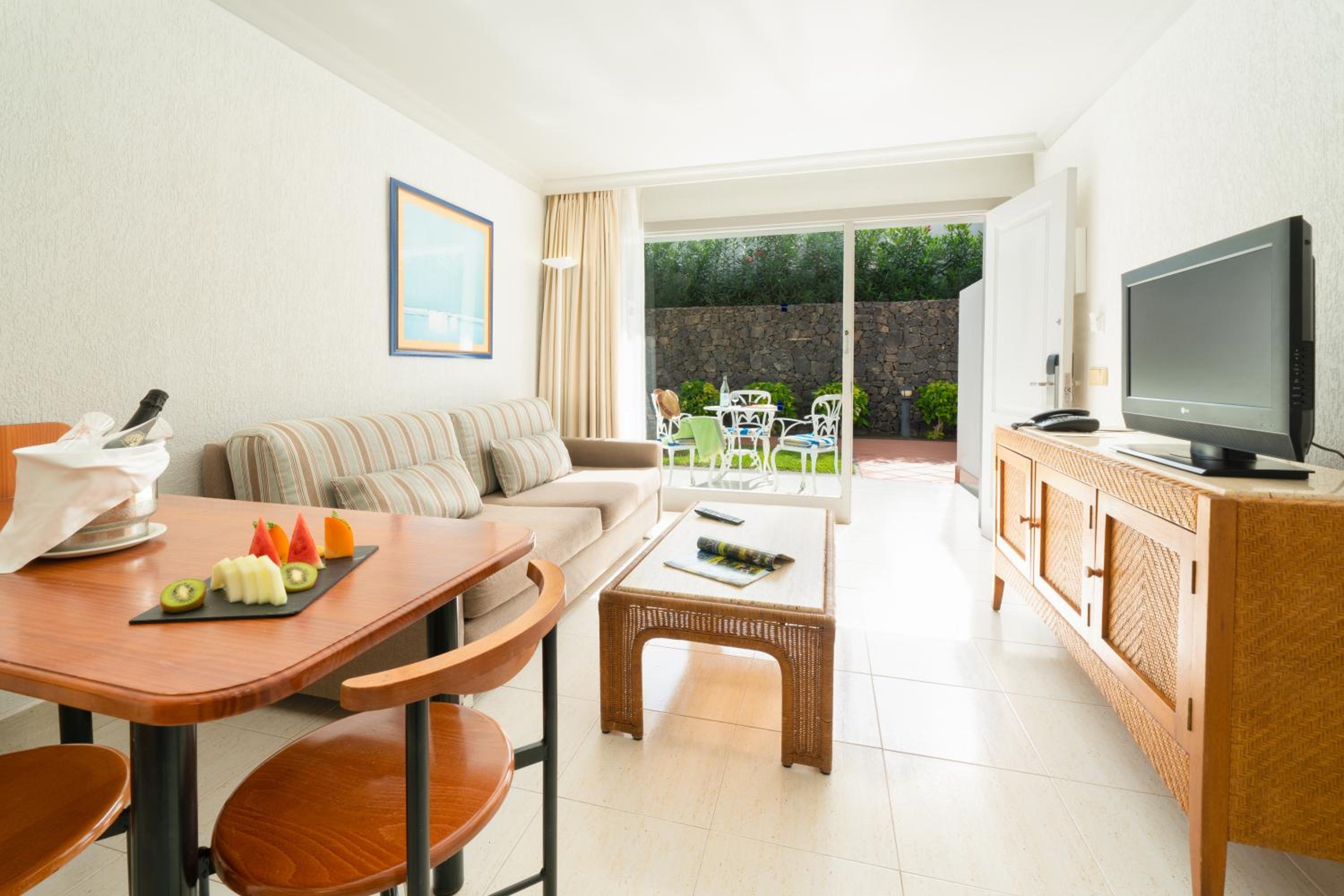 One-Bedroom Apartment (2 Adults)