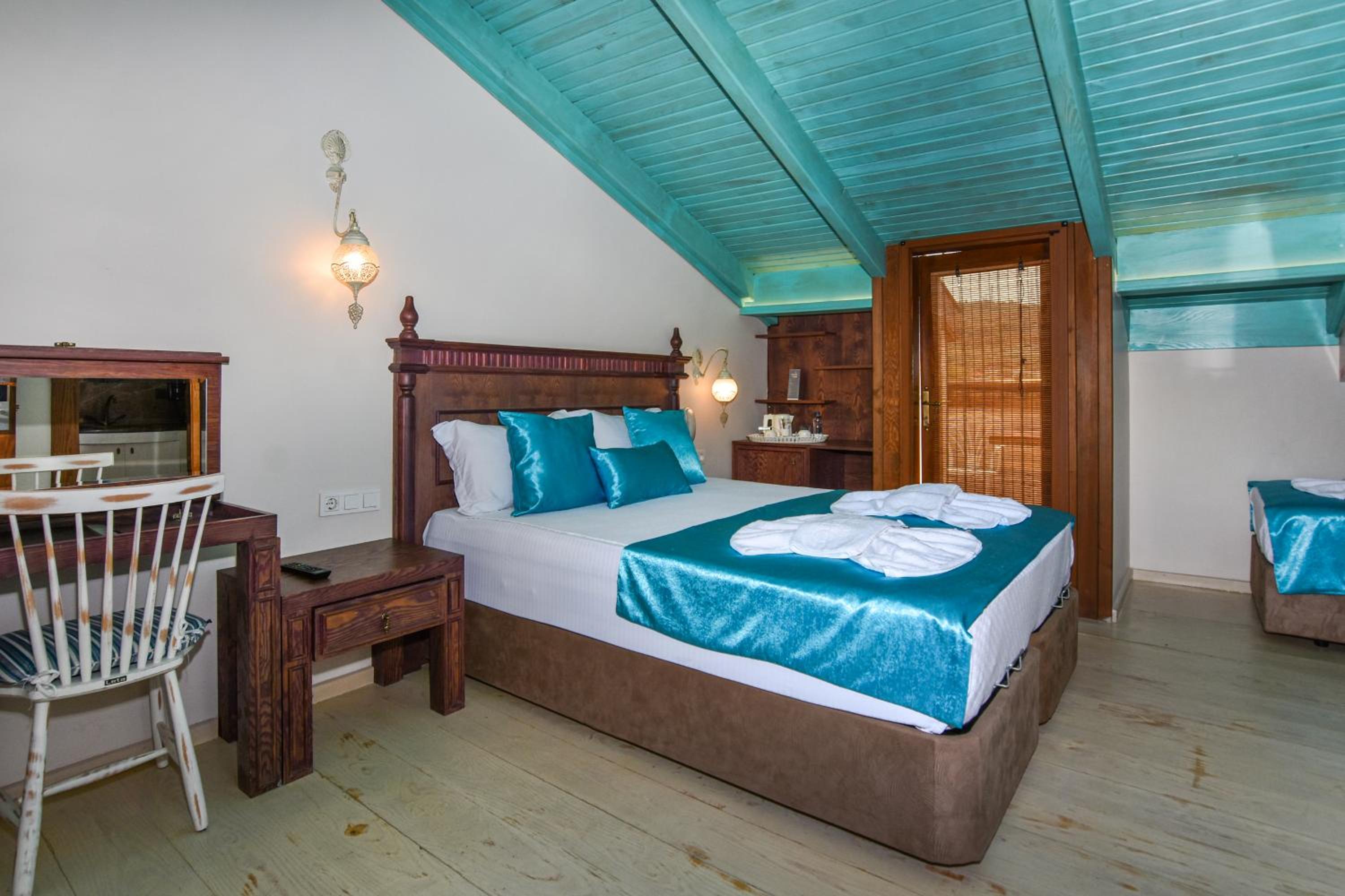 Suite with Balcony