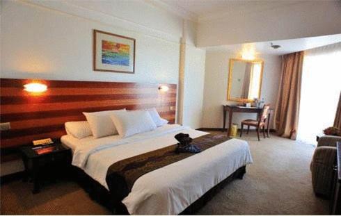 Deluxe Room - Photo 2