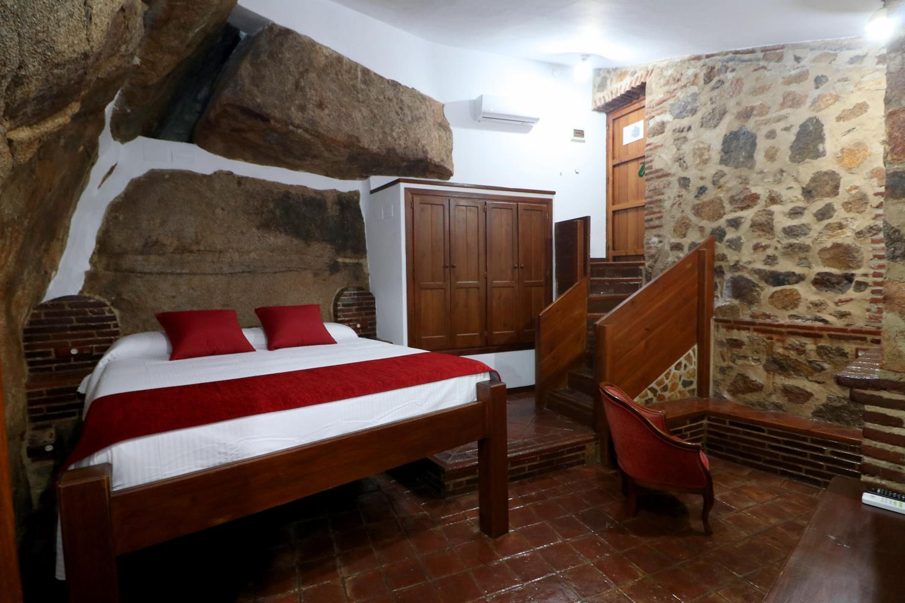 Deluxe Double Room photo 3