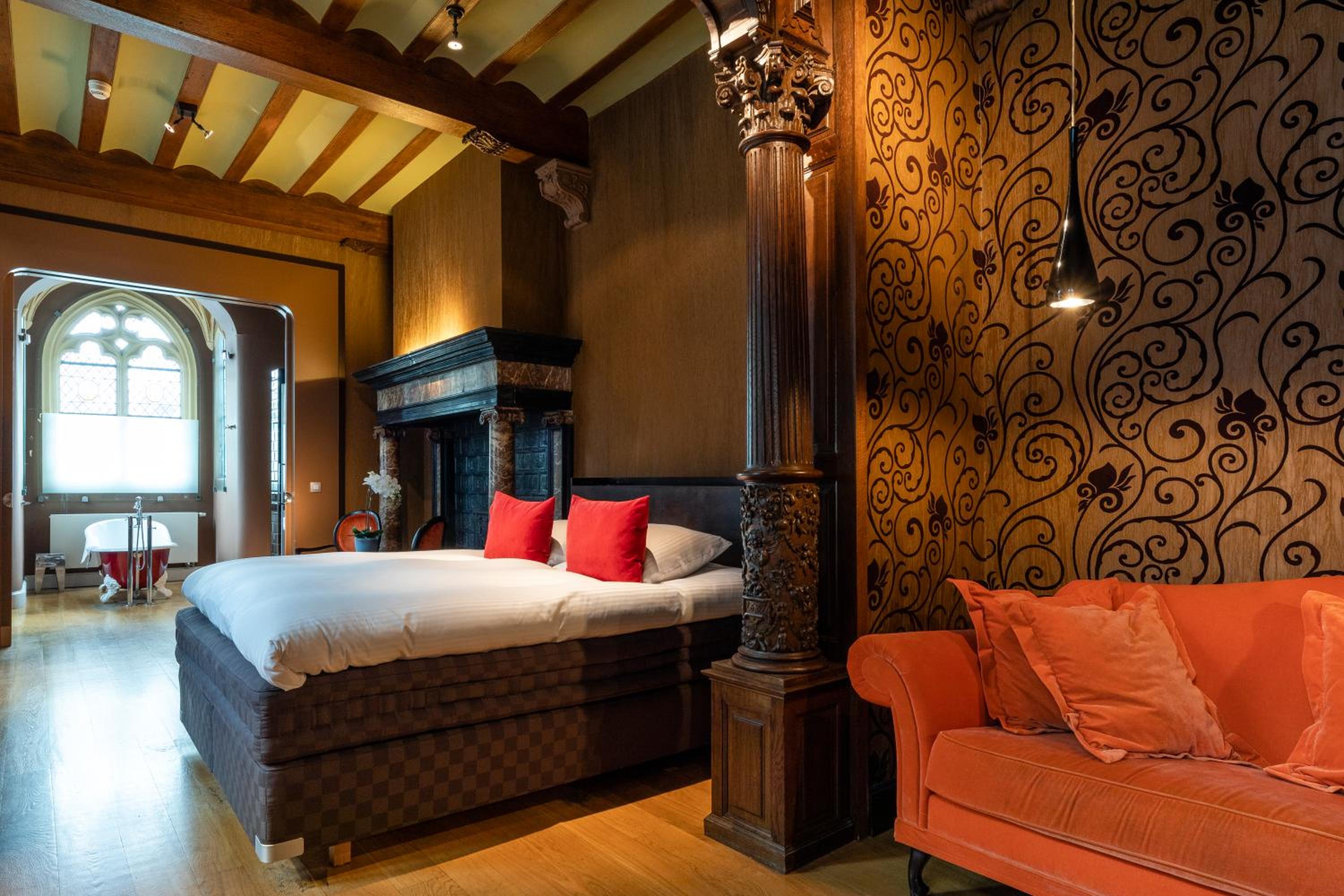 Historical Suite photo 2