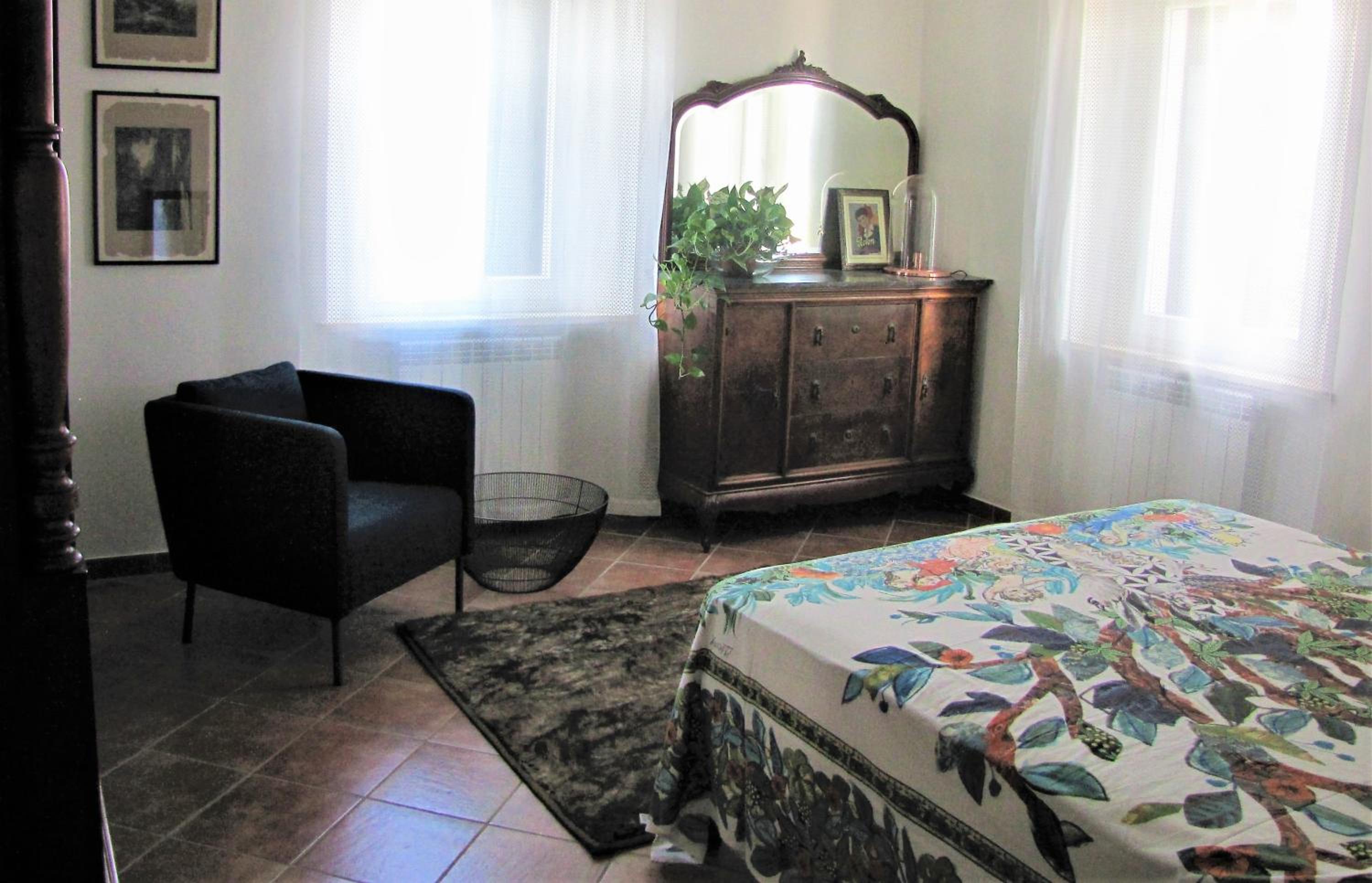 Double Room With Shared Bathroom