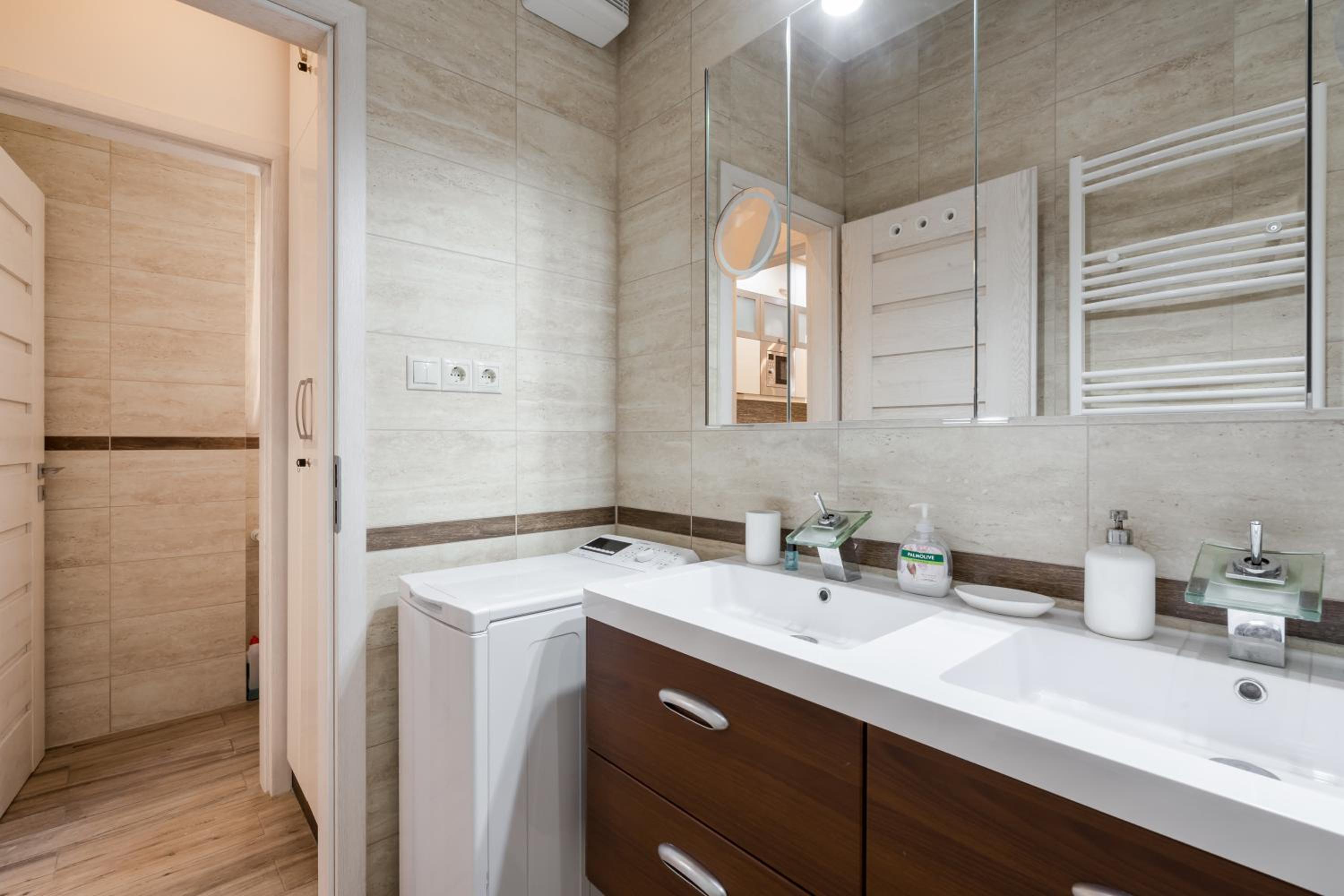 Two-Bedroom Apartment - Photo 10